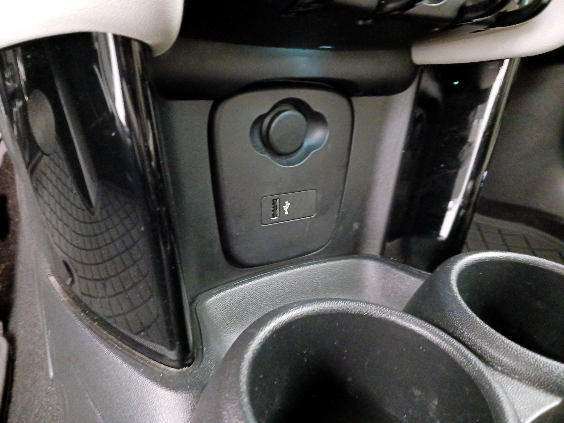 Thumbnail: 2024 MINI Cooper - 19