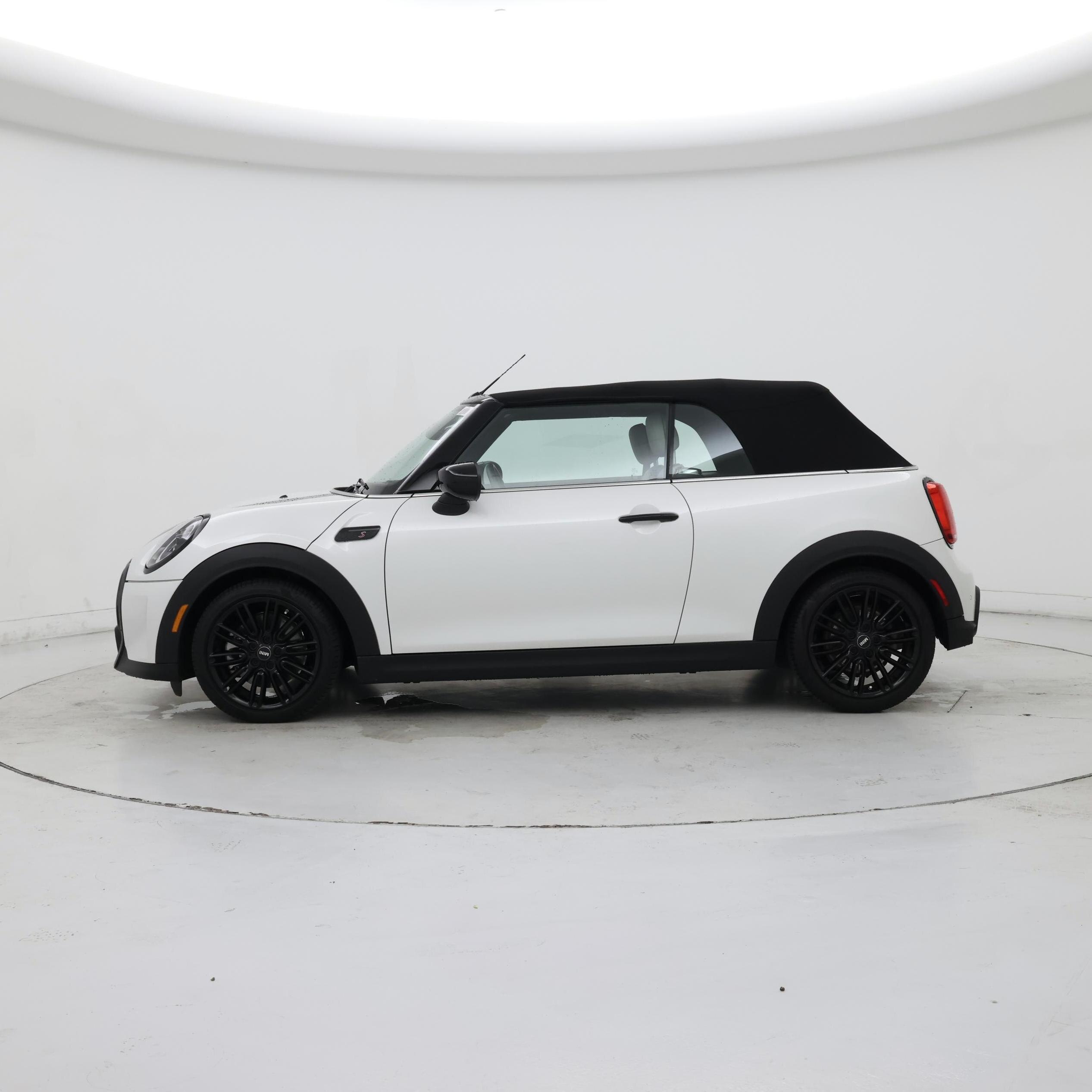 Thumbnail: 2024 MINI Cooper - 3