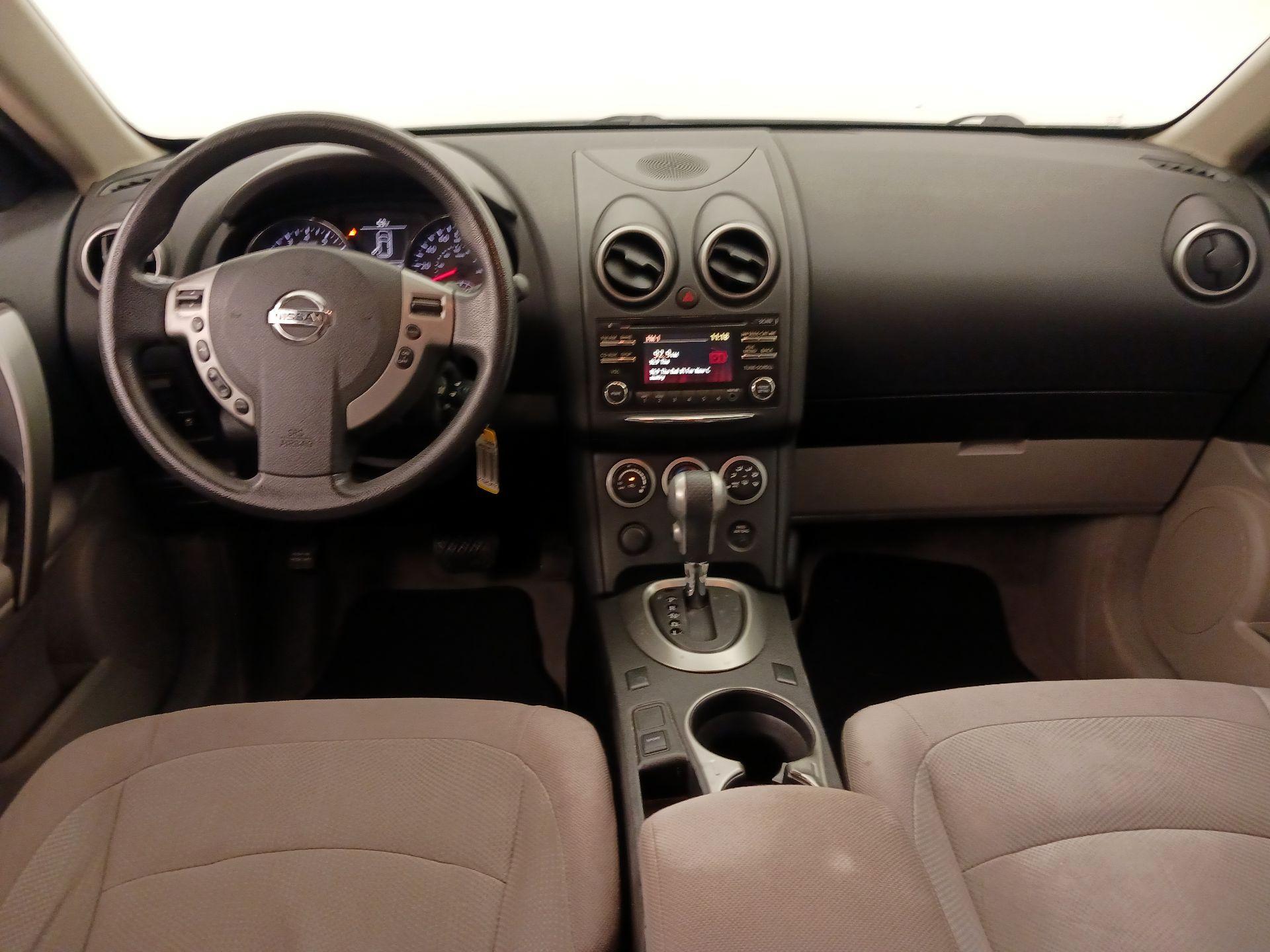 Thumbnail: 2014 Nissan Rogue - 9