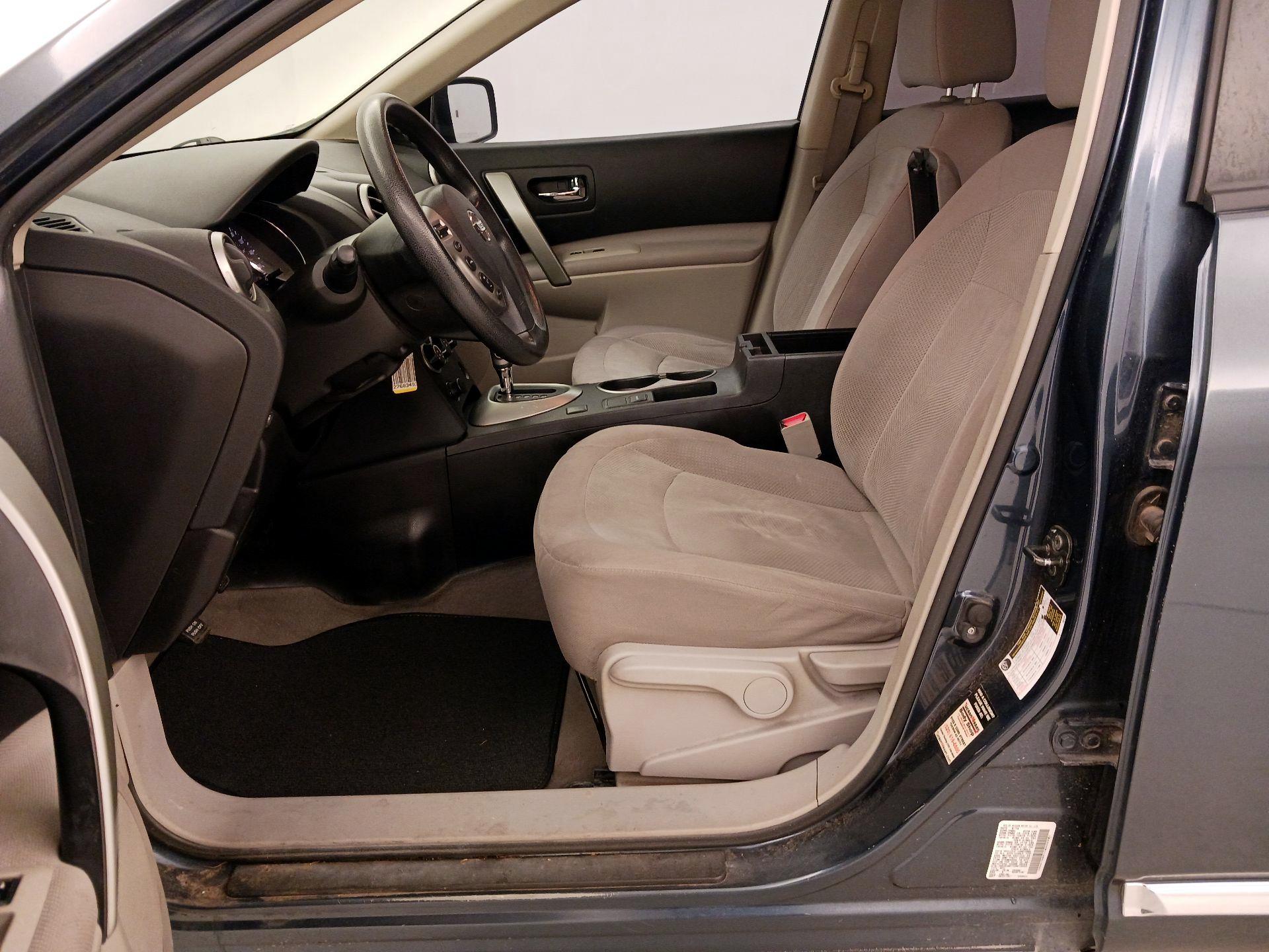 Thumbnail: 2014 Nissan Rogue - 11