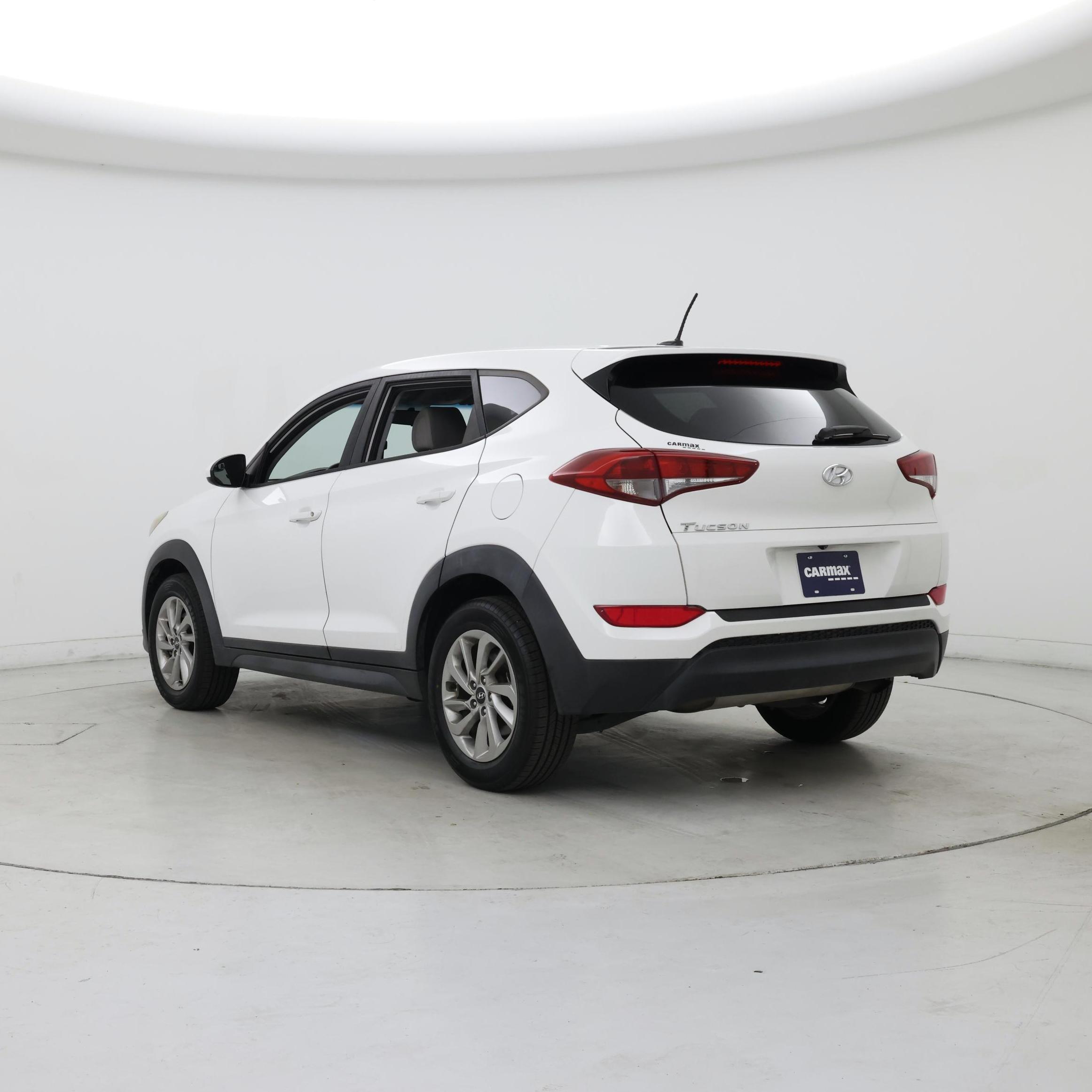 Thumbnail: 2017 Hyundai Tucson - 2