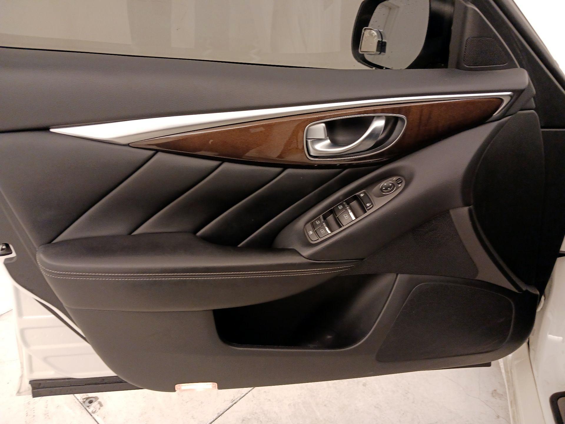 Thumbnail: 2019 INFINITI Q50 - 12