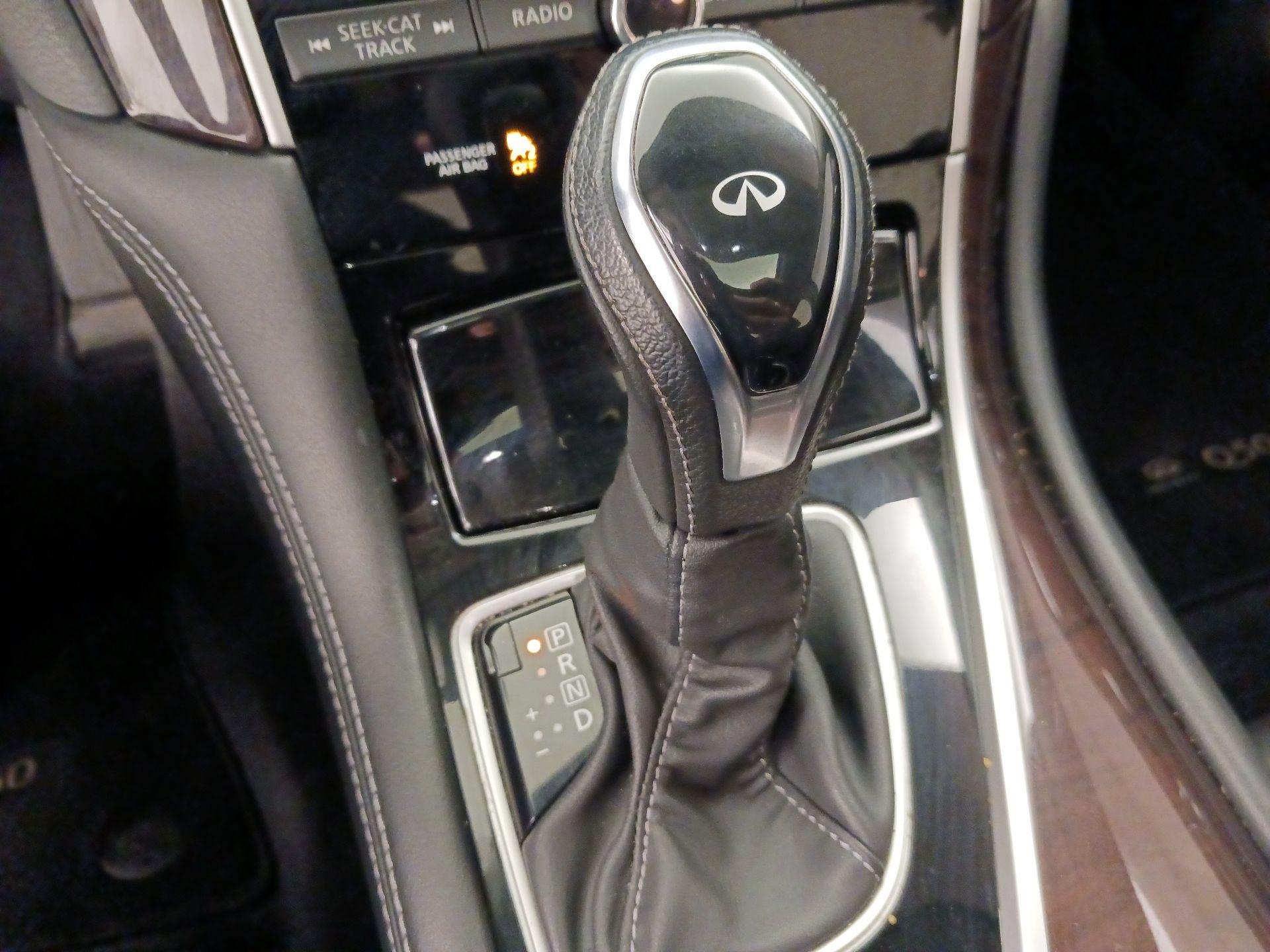 Thumbnail: 2019 INFINITI Q50 - 17