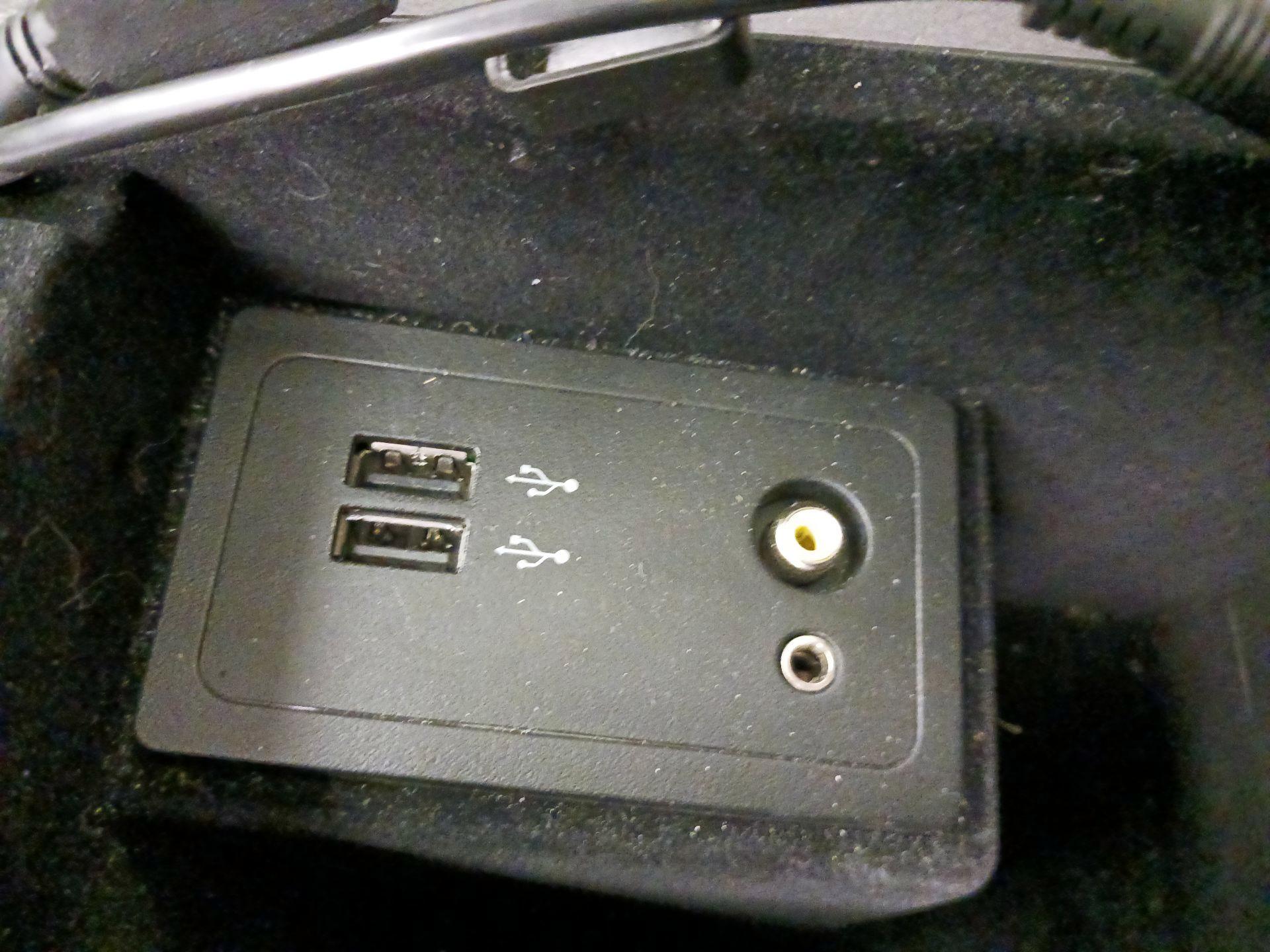 Thumbnail: 2019 INFINITI Q50 - 18