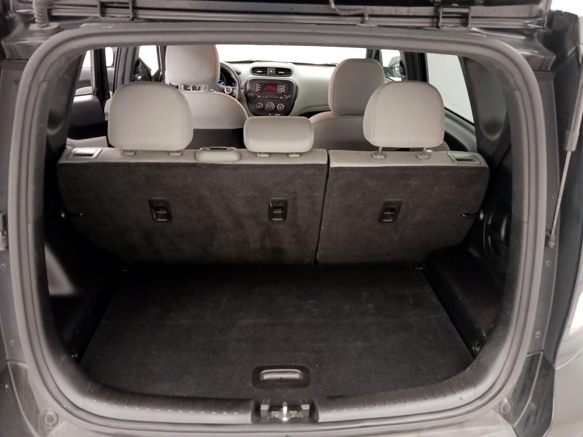 Thumbnail: 2016 Kia Soul - 19