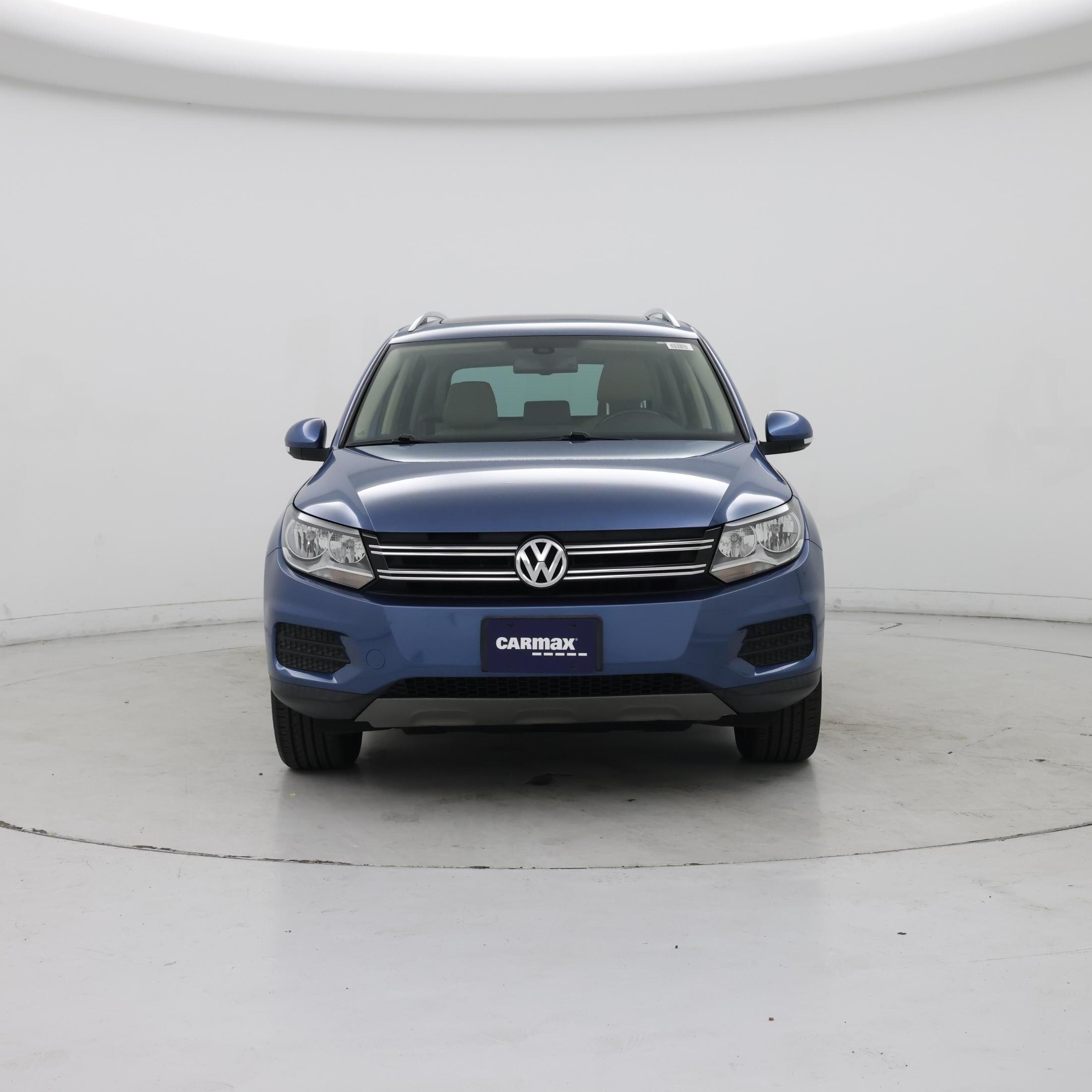 Thumbnail: 2017 Volkswagen Tiguan - 5