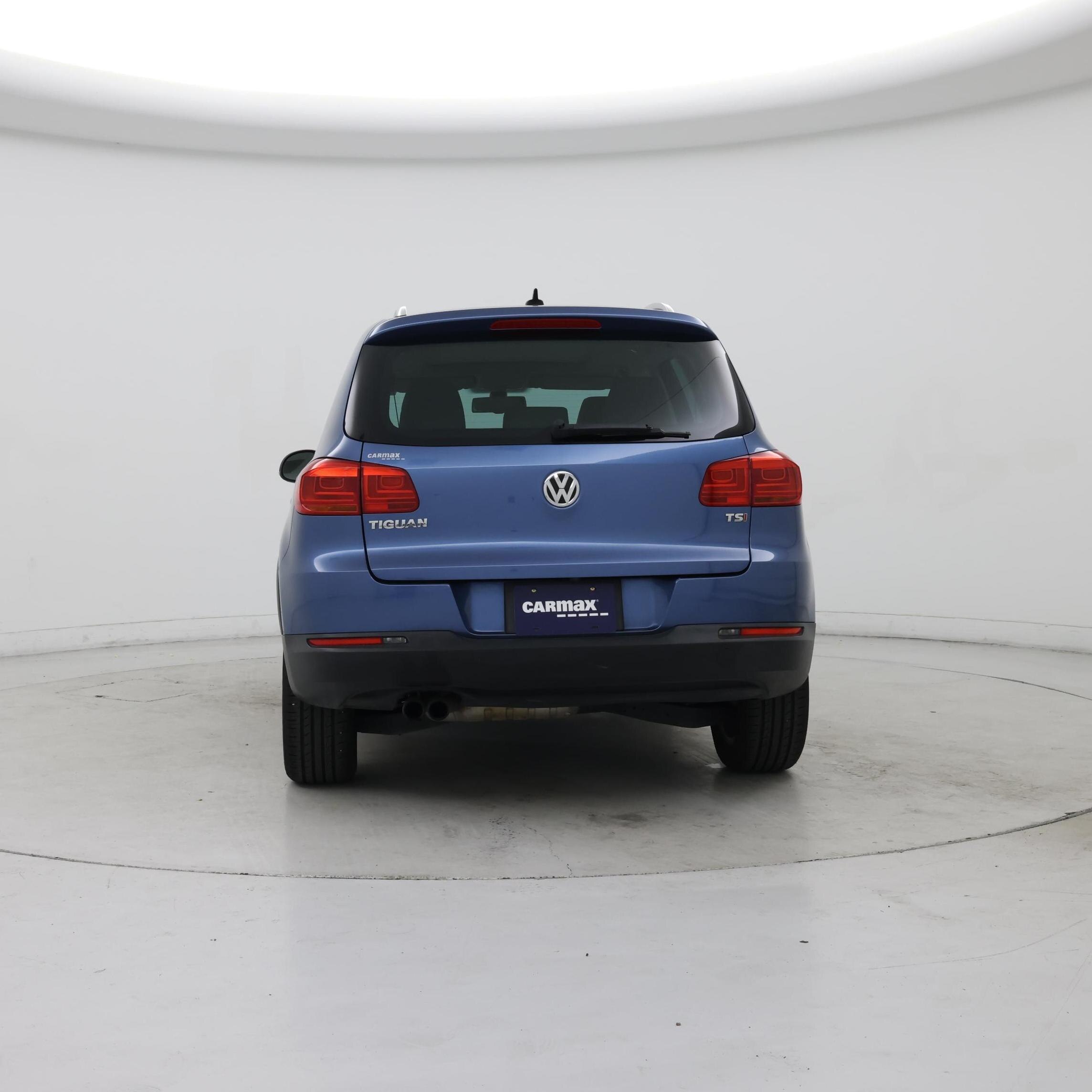 Thumbnail: 2017 Volkswagen Tiguan - 6