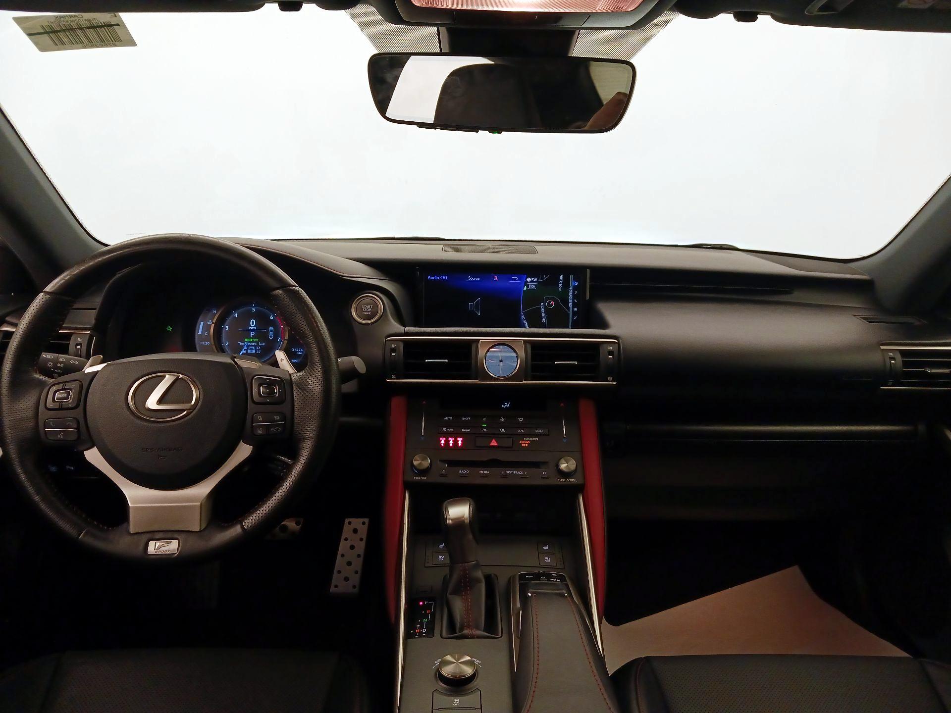 Thumbnail: 2019 Lexus IS - 9