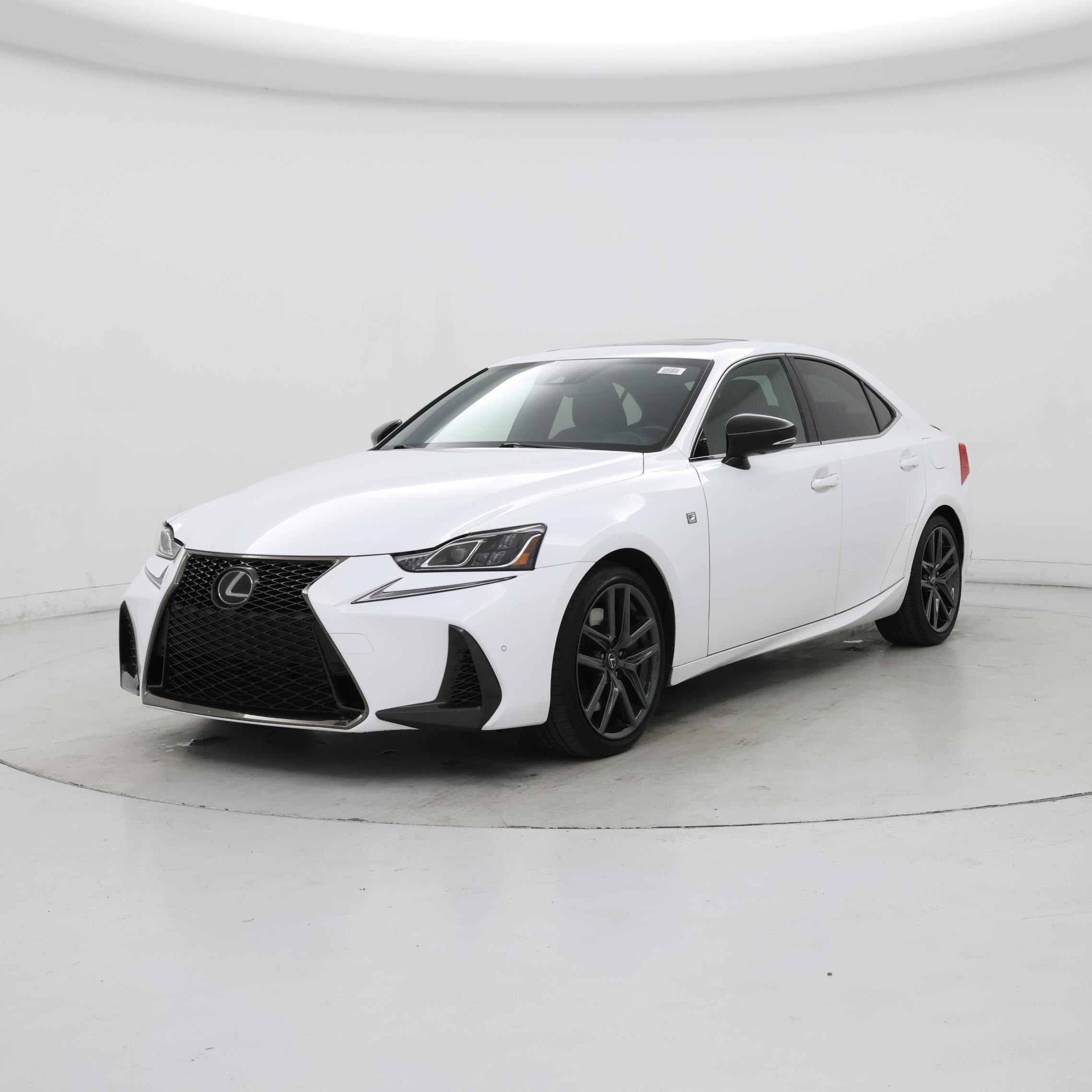 Thumbnail: 2019 Lexus IS - 4