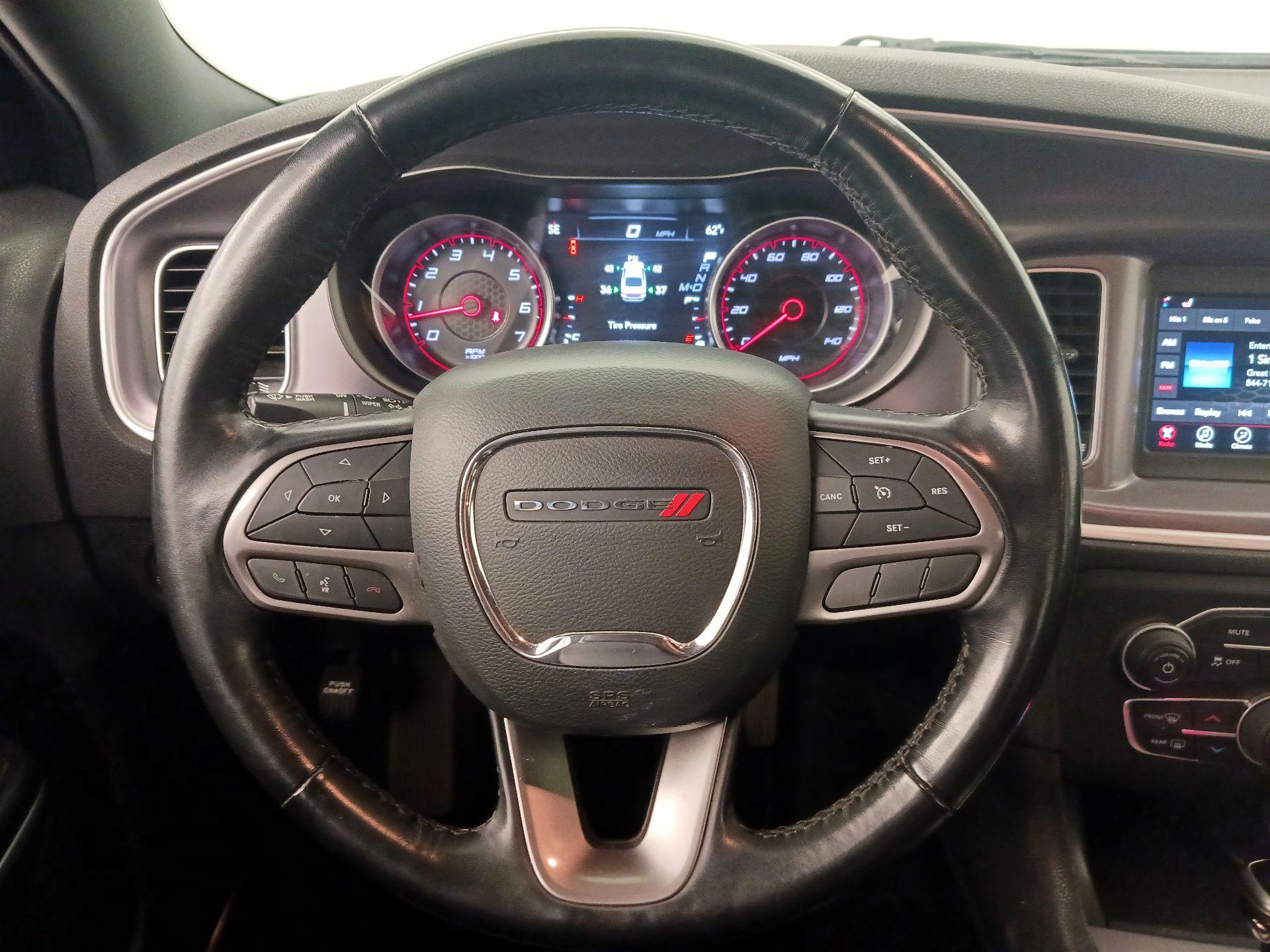 Thumbnail: 2021 Dodge Charger - 10