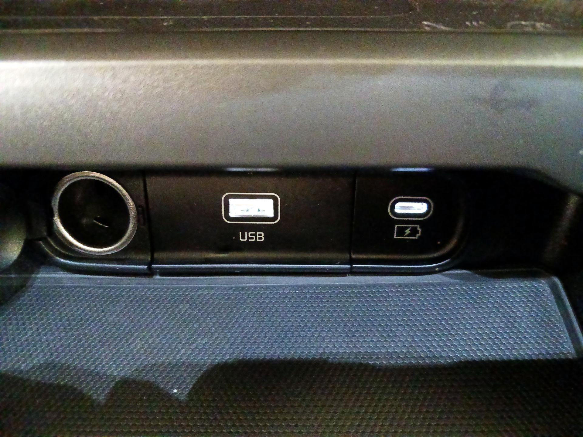 Thumbnail: 2025 Kia Soul - 19