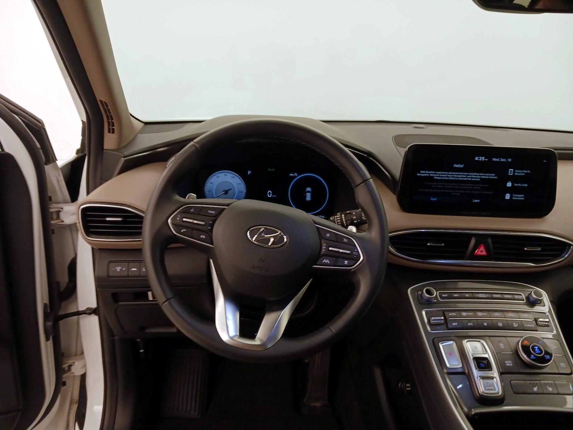 Thumbnail: 2023 Hyundai Santa Fe - 10