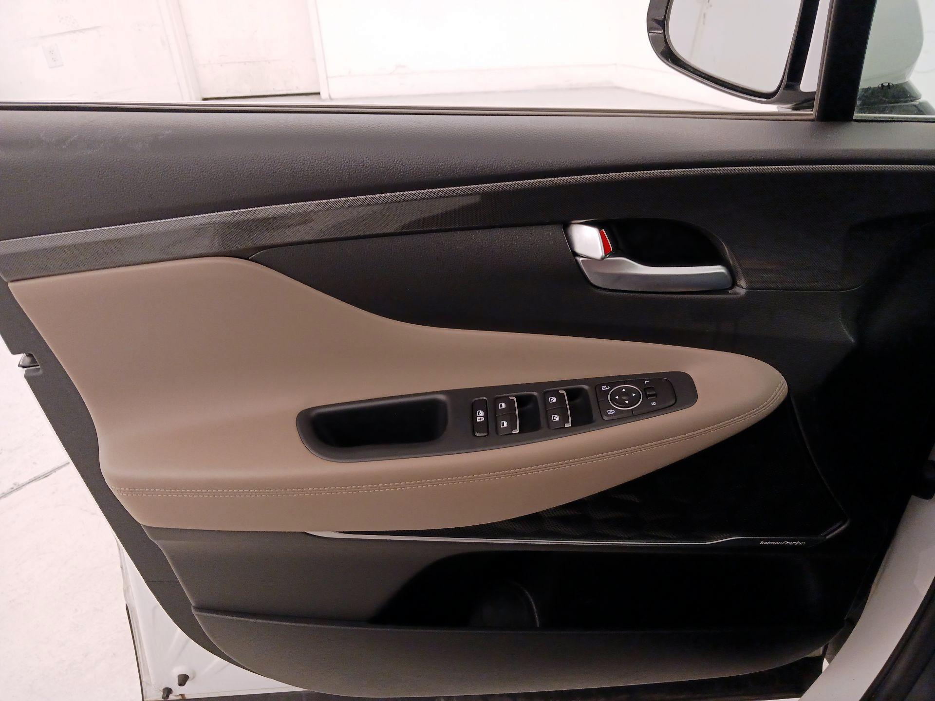 Thumbnail: 2023 Hyundai Santa Fe - 12