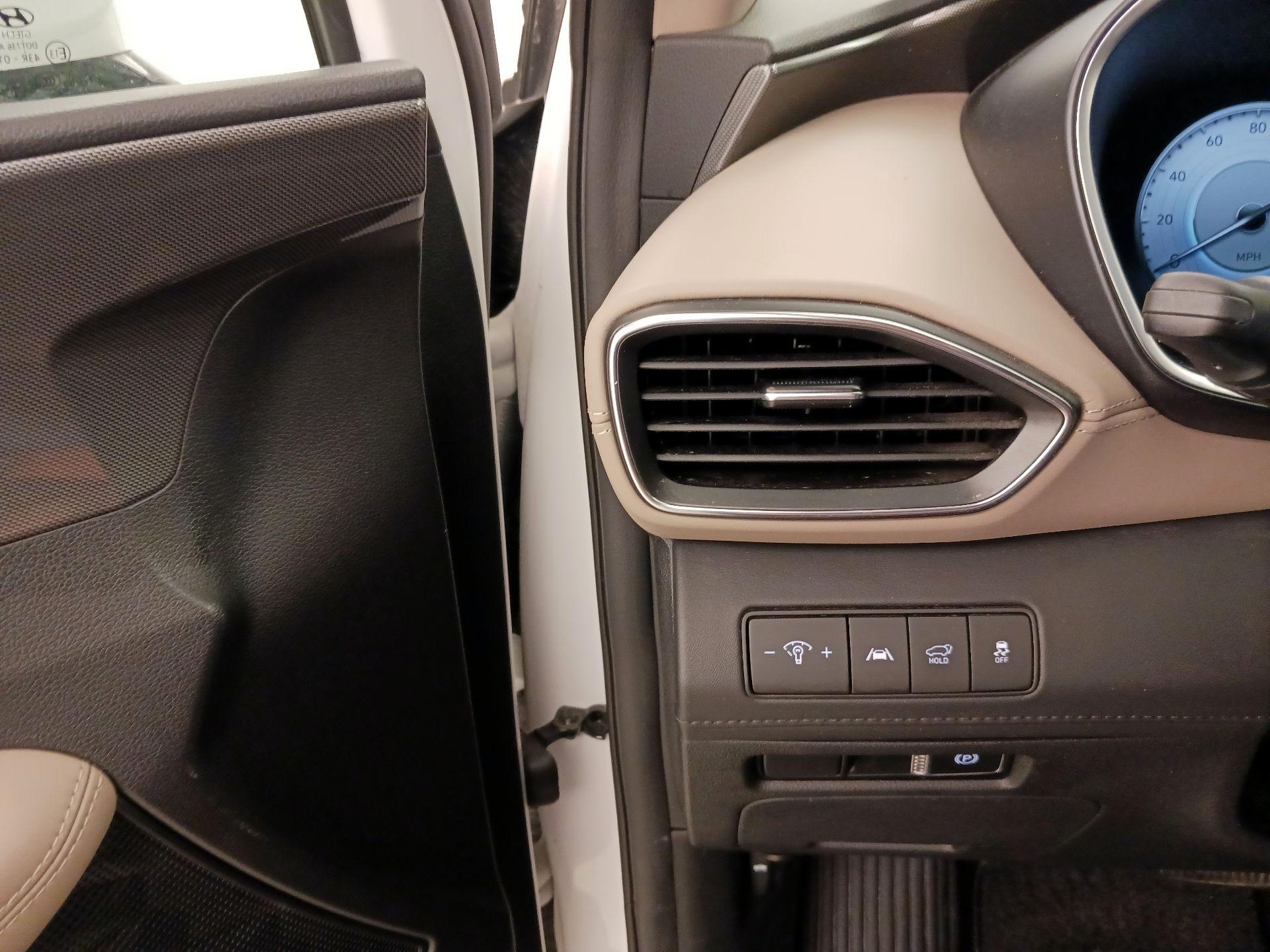 Thumbnail: 2023 Hyundai Santa Fe - 13