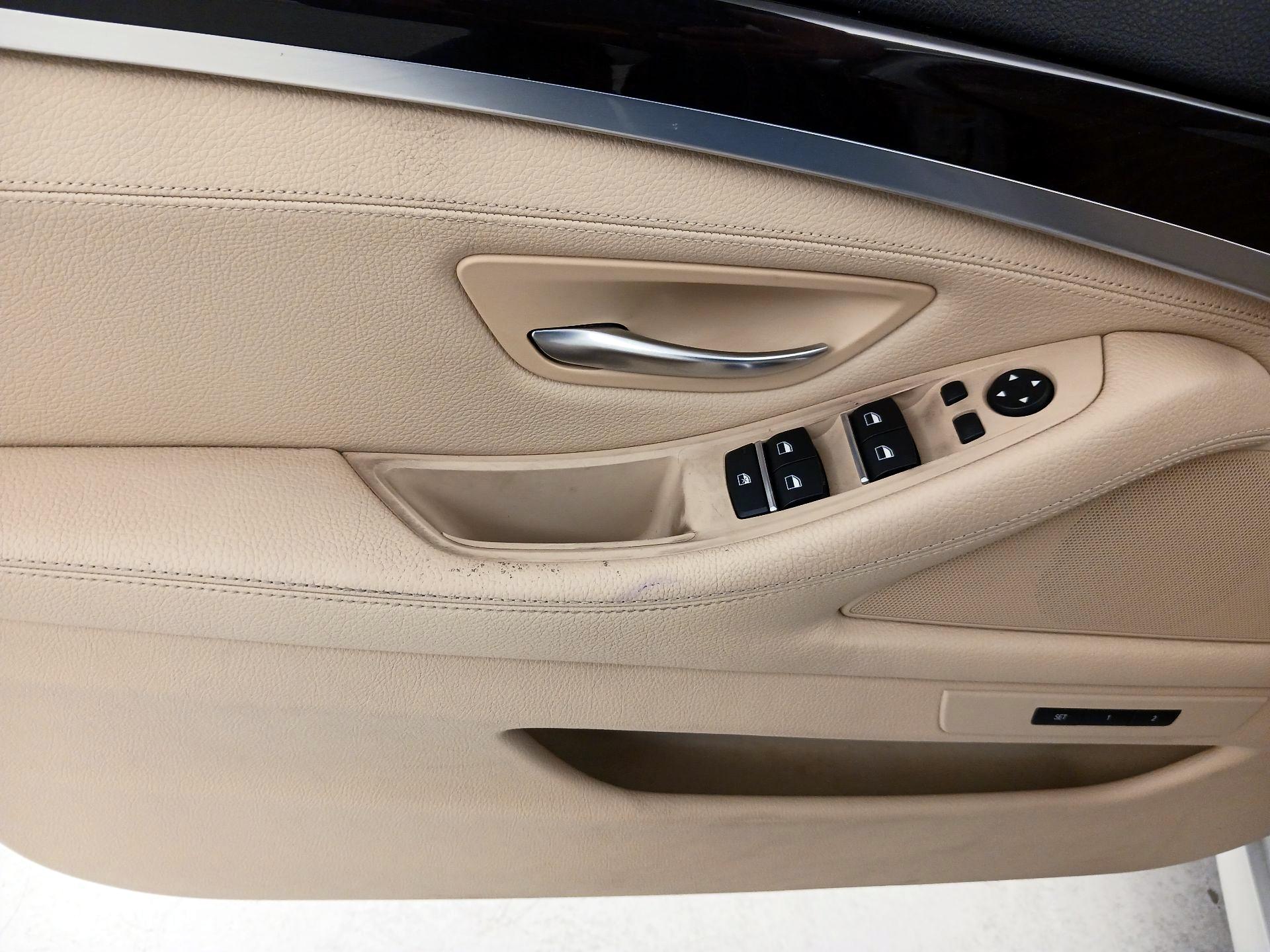 Thumbnail: 2015 BMW 5 Series - 12