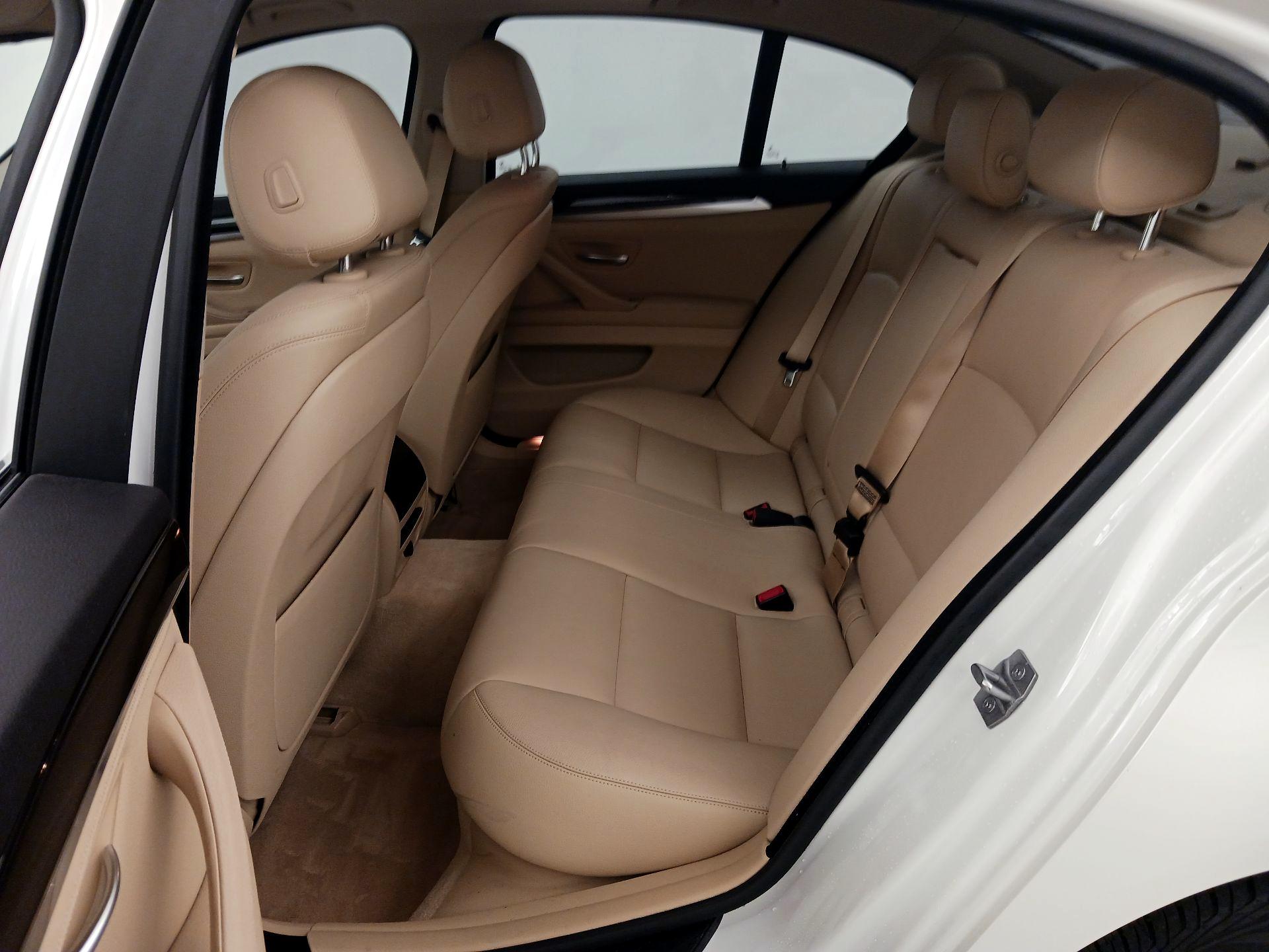 Thumbnail: 2015 BMW 5 Series - 20