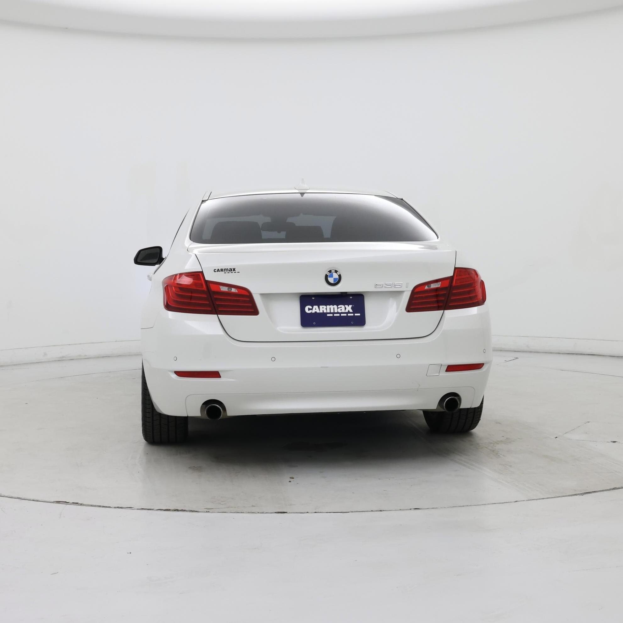 Thumbnail: 2015 BMW 5 Series - 6