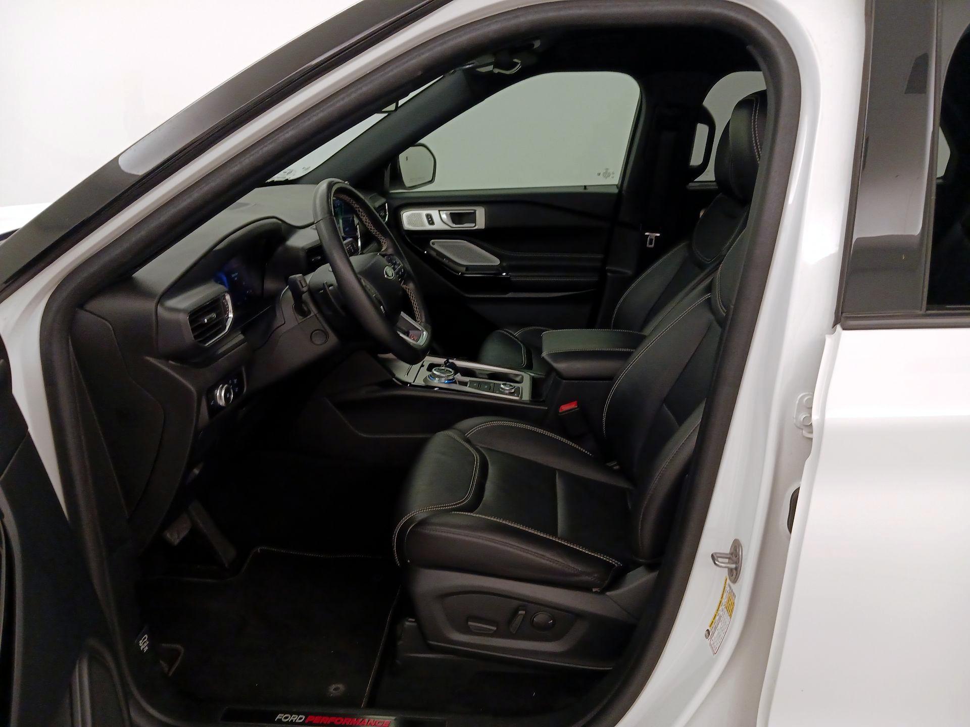 Thumbnail: 2023 Ford Explorer - 11