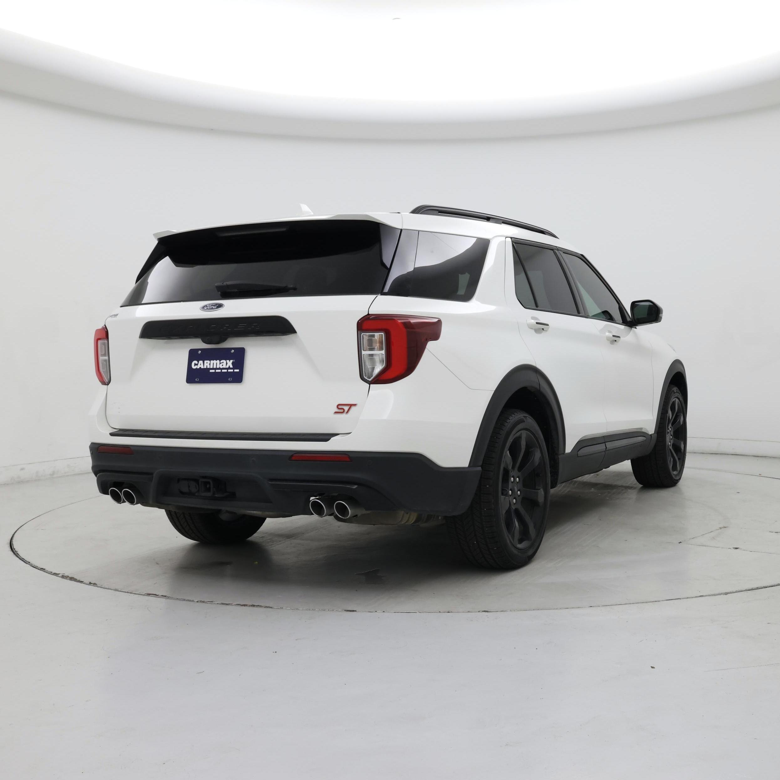 Thumbnail: 2023 Ford Explorer - 8