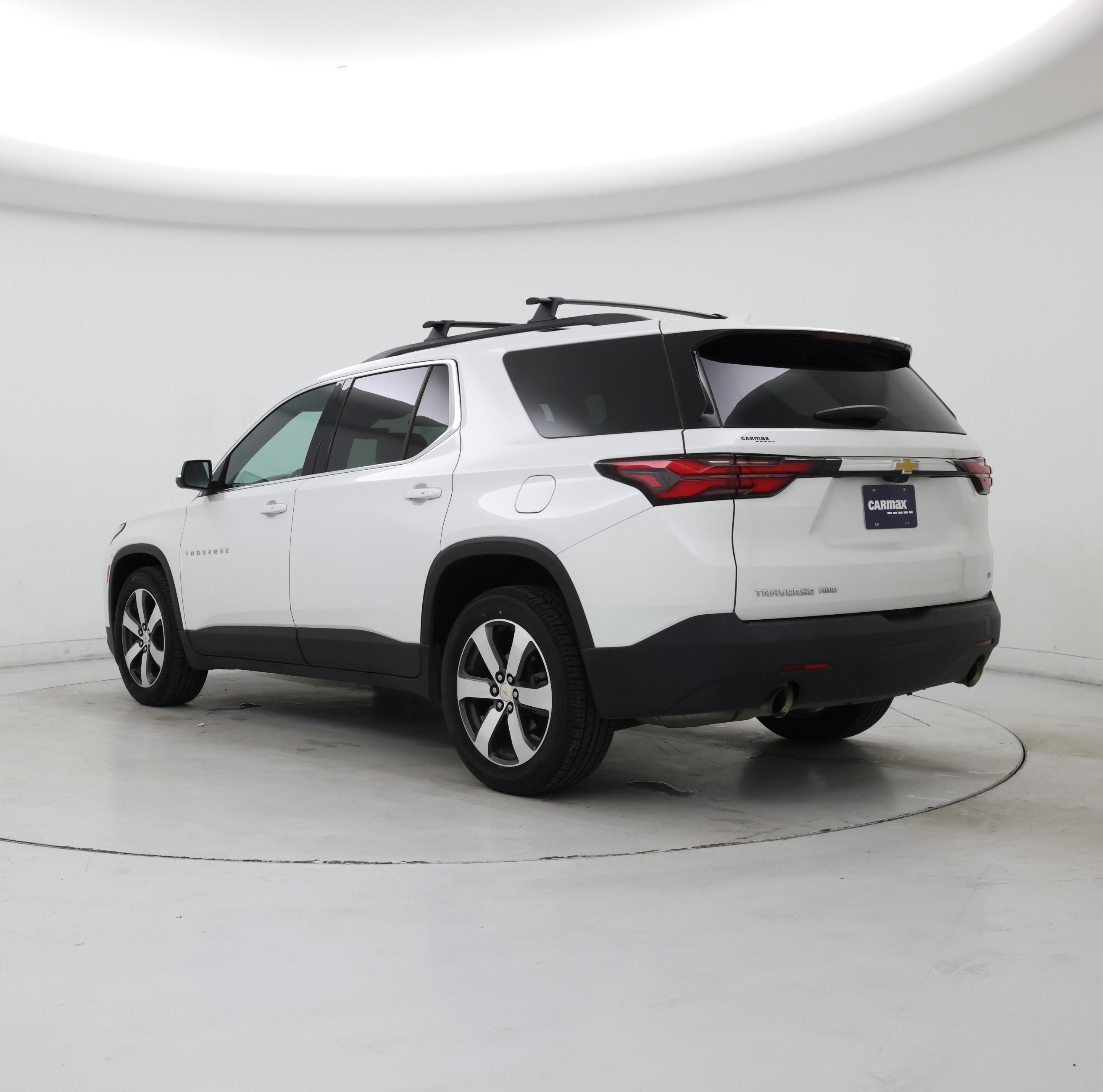 Thumbnail: 2022 Chevrolet Traverse - 2