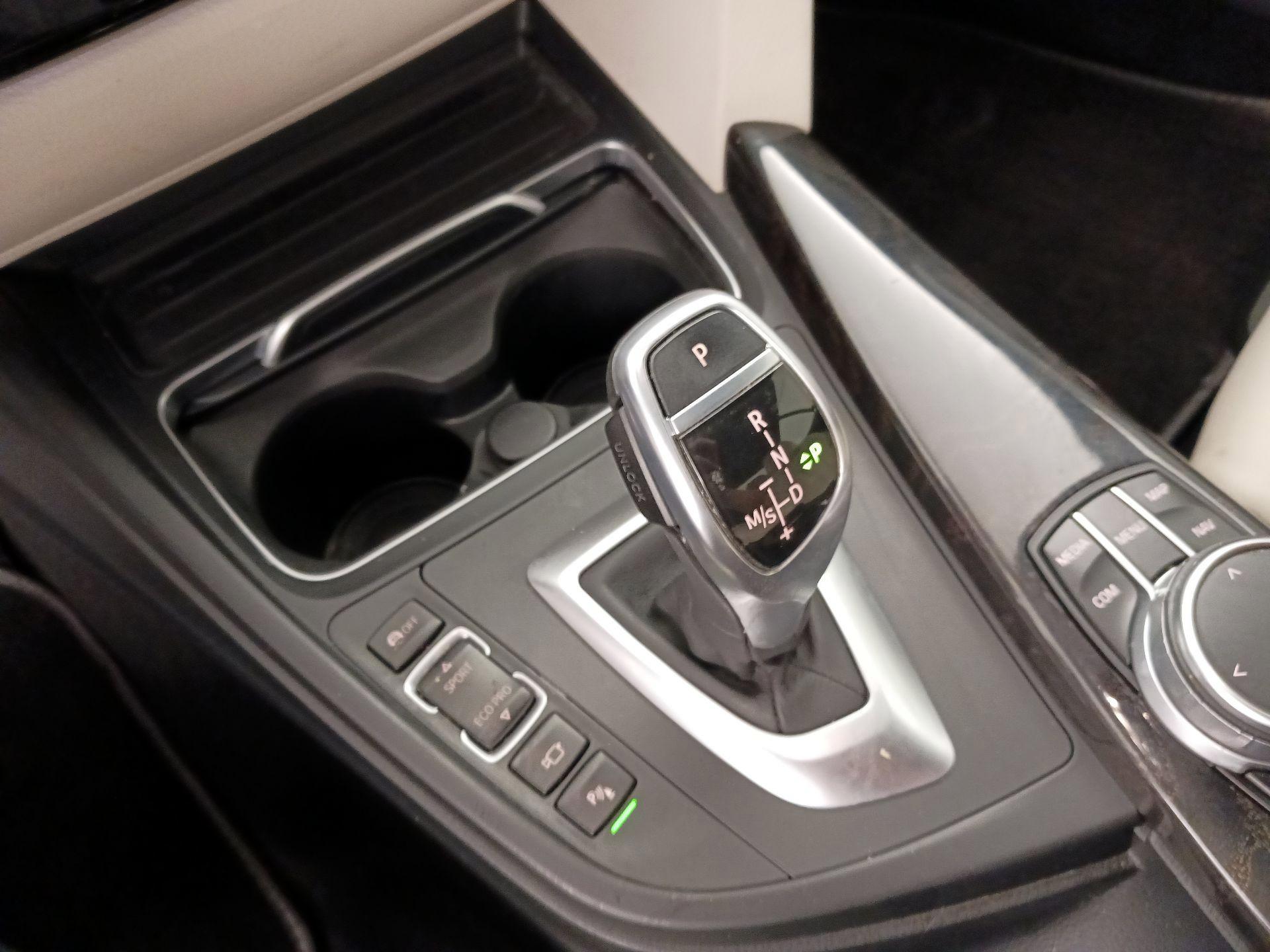 Thumbnail: 2018 BMW 4 Series - 18