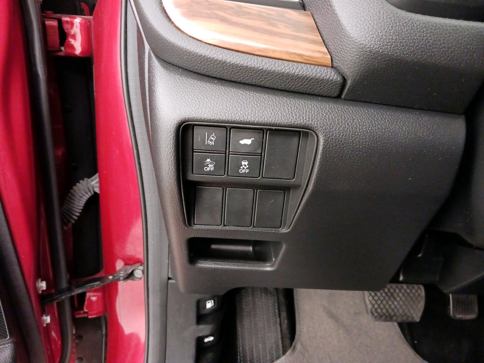 Thumbnail: 2018 Honda CR-V - 13