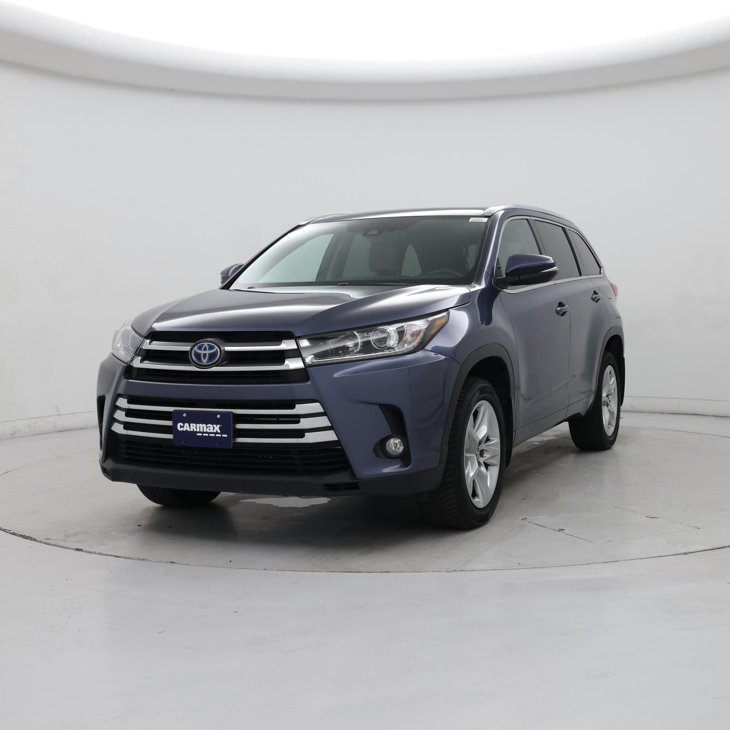 Thumbnail: 2017 Toyota Highlander - 4