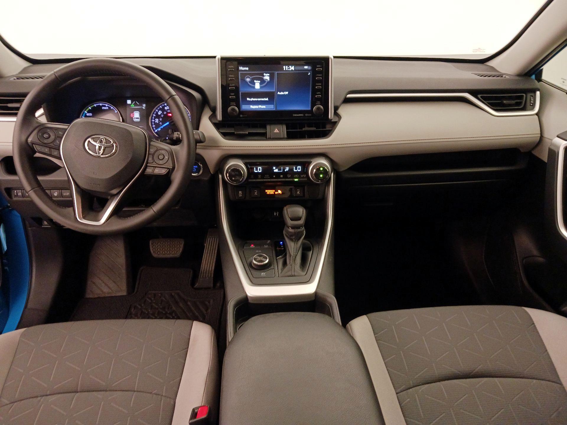 Thumbnail: 2019 Toyota RAV4 - 9