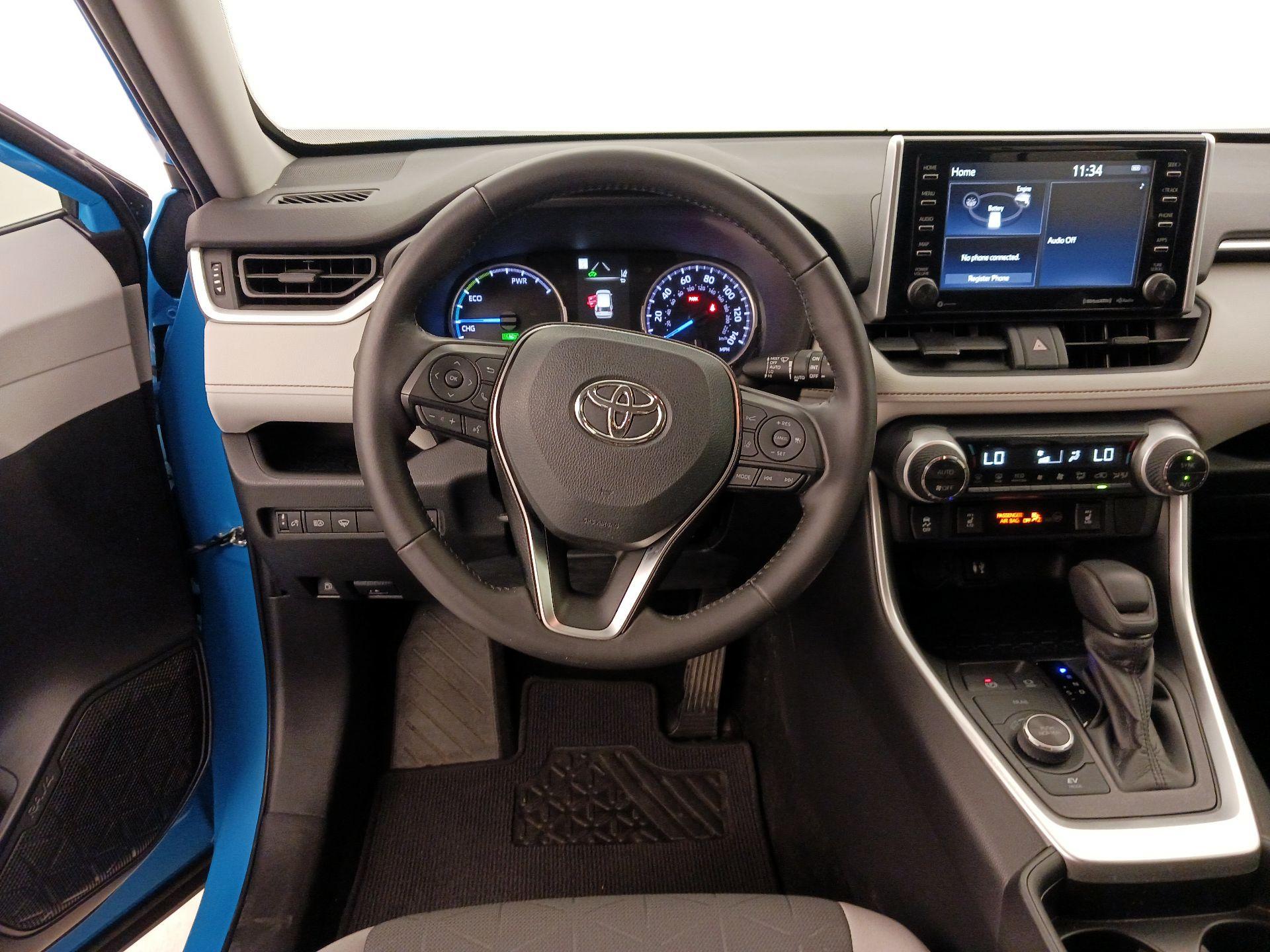 Thumbnail: 2019 Toyota RAV4 - 10
