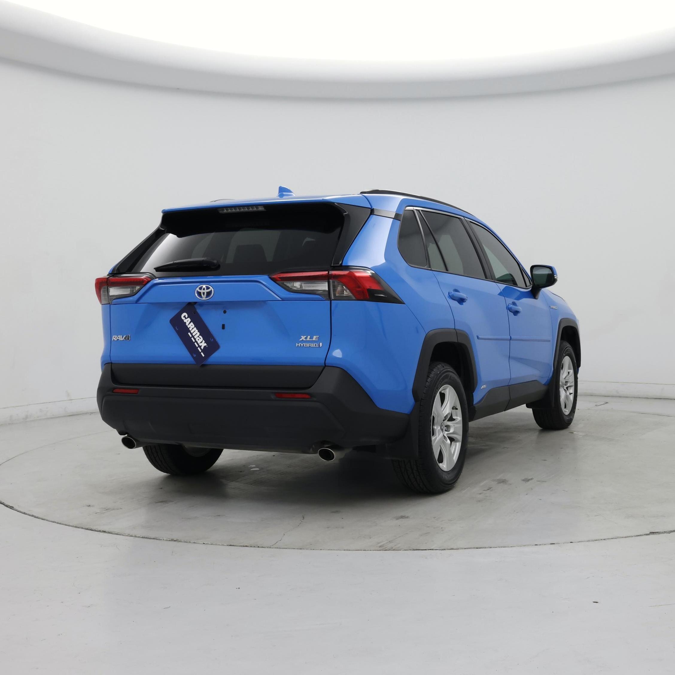 Thumbnail: 2019 Toyota RAV4 - 8