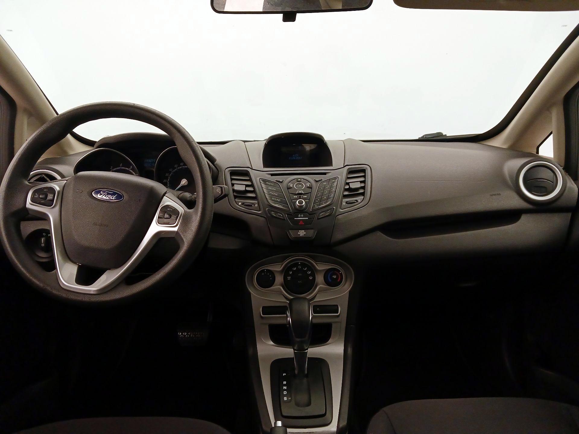 Thumbnail: 2017 Ford Fiesta - 9