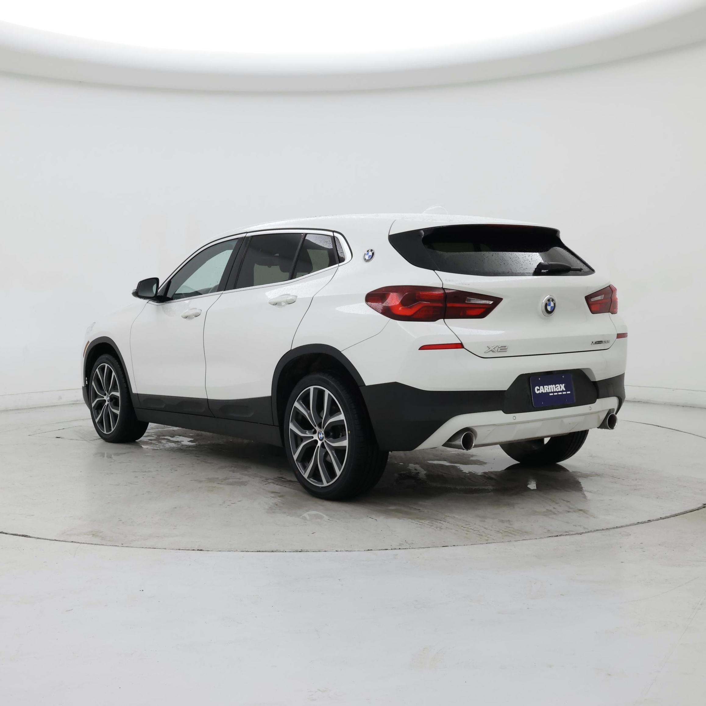 Thumbnail: 2021 BMW X2 - 2