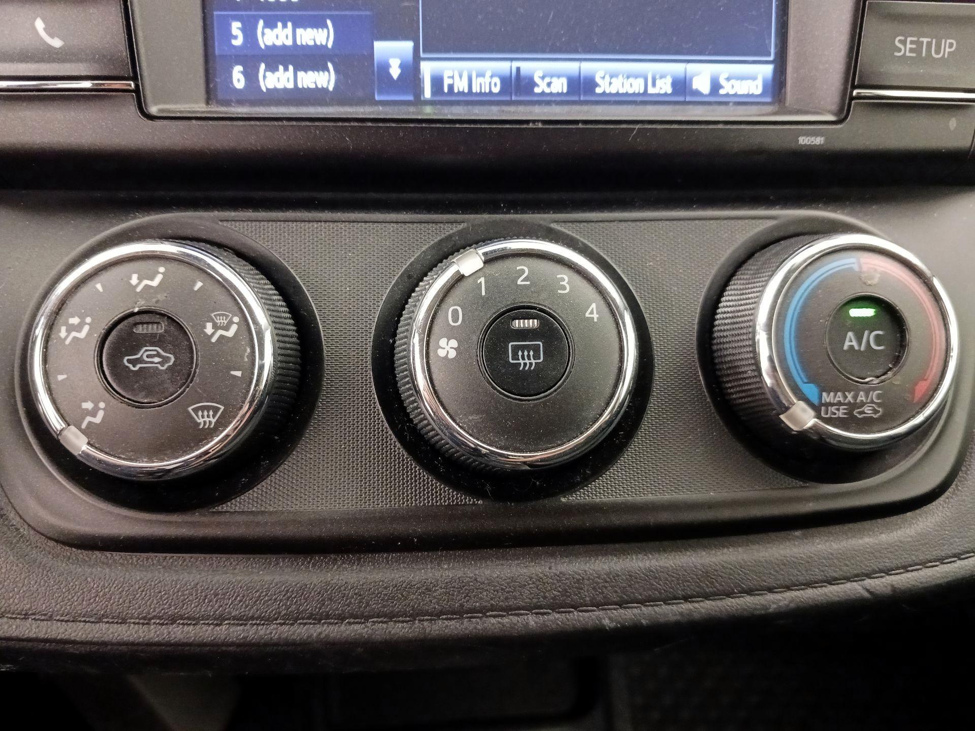 Thumbnail: 2017 Toyota RAV4 - 16