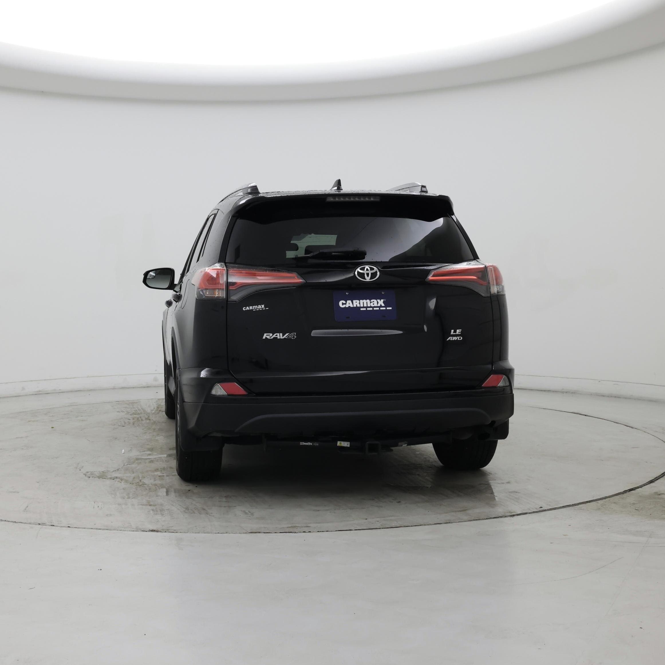 Thumbnail: 2017 Toyota RAV4 - 6