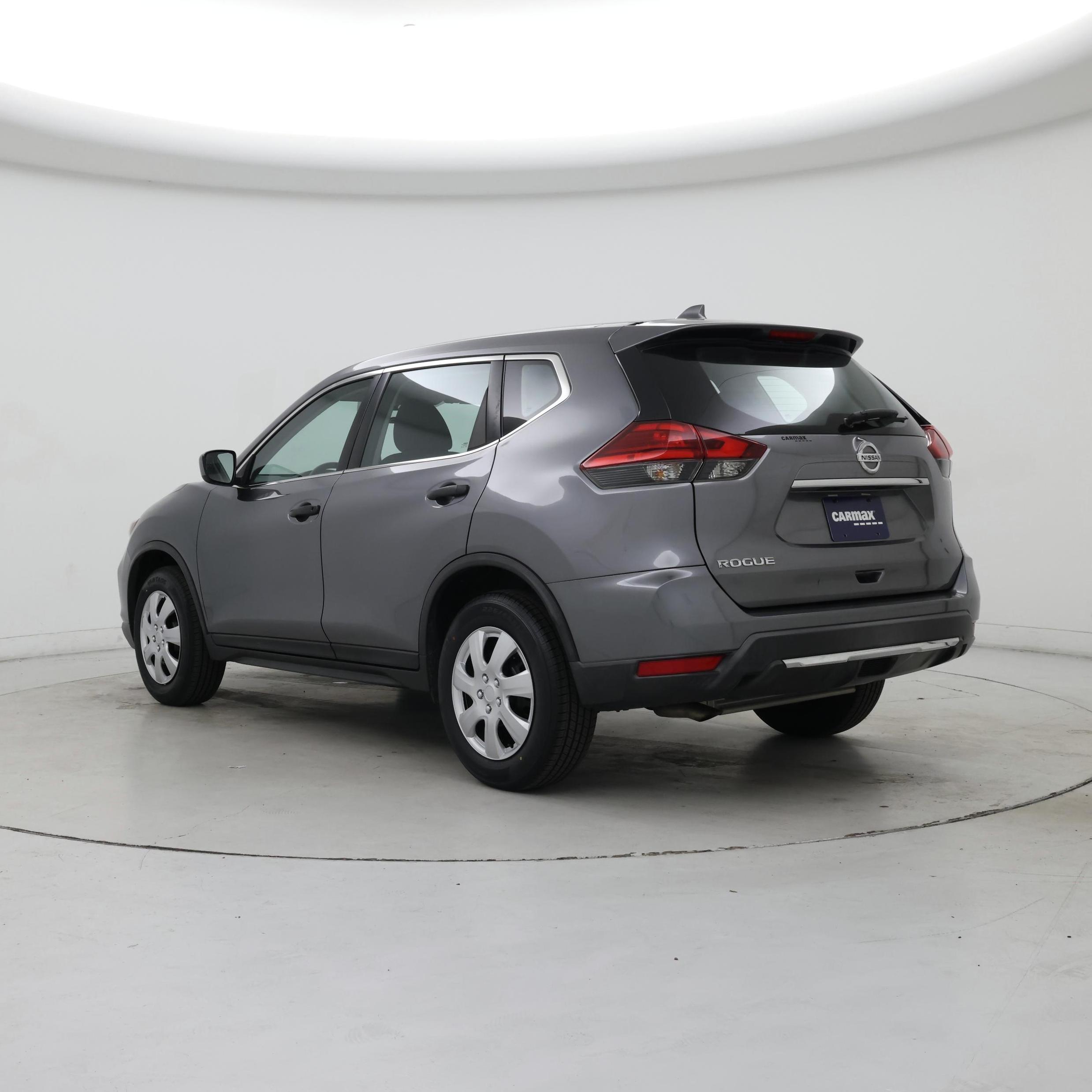 Thumbnail: 2017 Nissan Rogue - 2