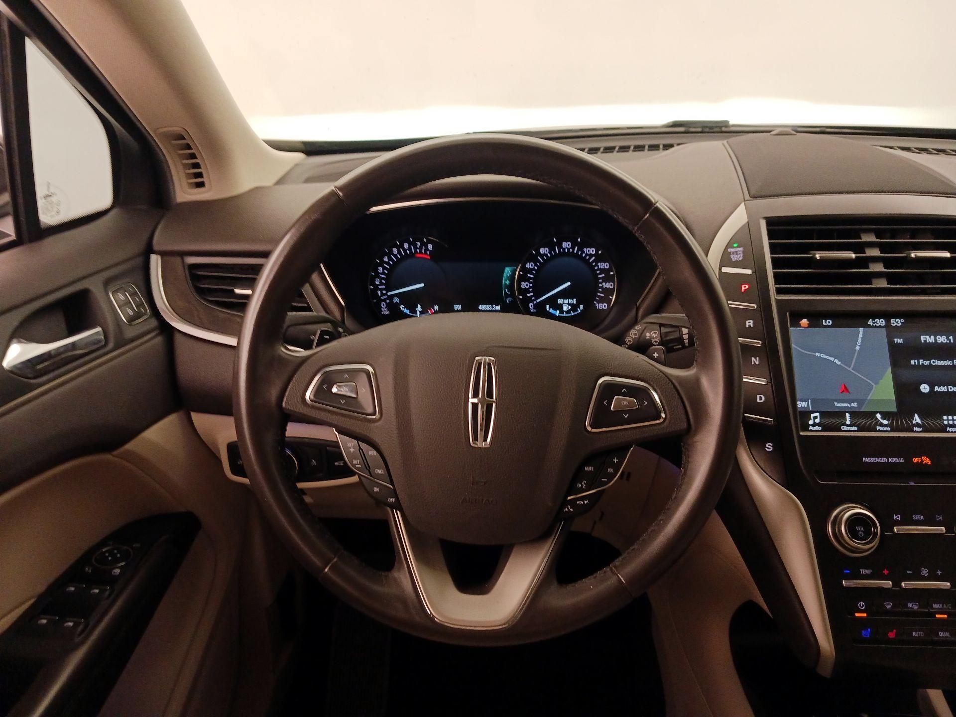 Thumbnail: 2019 Lincoln MKC - 10