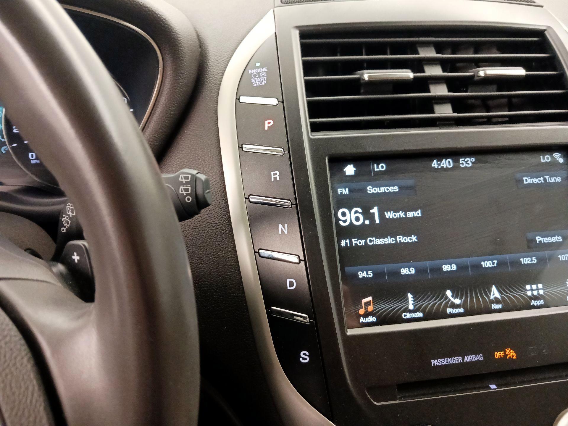 Thumbnail: 2019 Lincoln MKC - 18