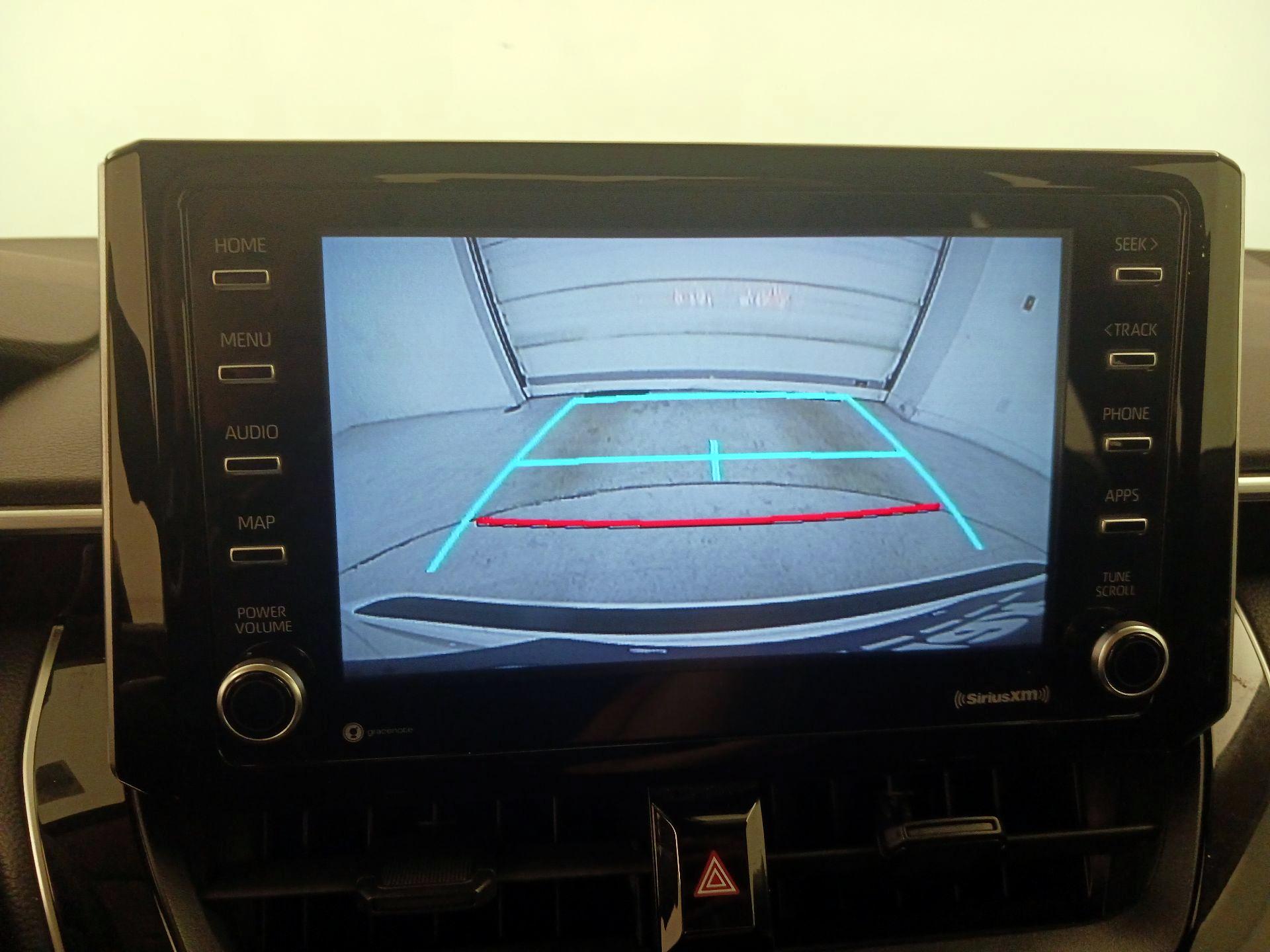 Thumbnail: 2021 Toyota Corolla - 15