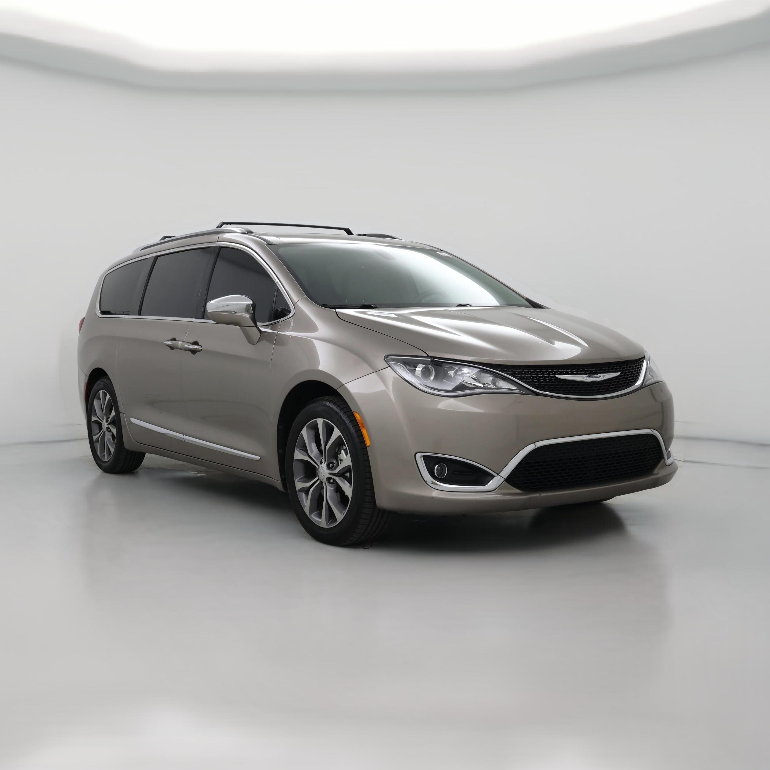 Thumbnail: 2017 Chrysler Pacifica - 1