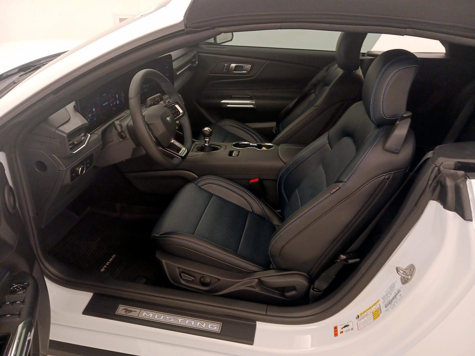 Thumbnail: 2025 Ford Mustang - 11