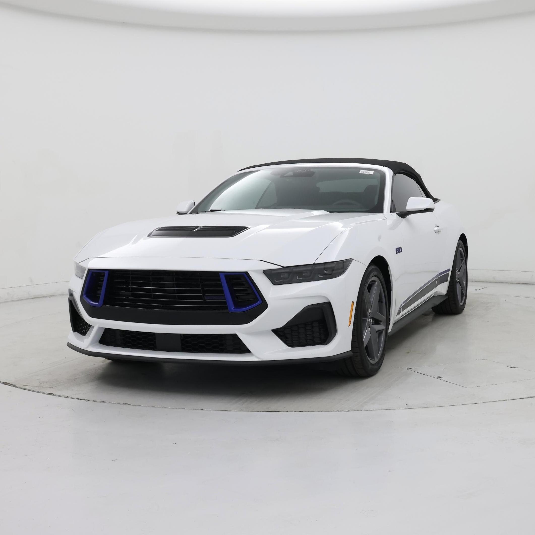 Thumbnail: 2025 Ford Mustang - 4