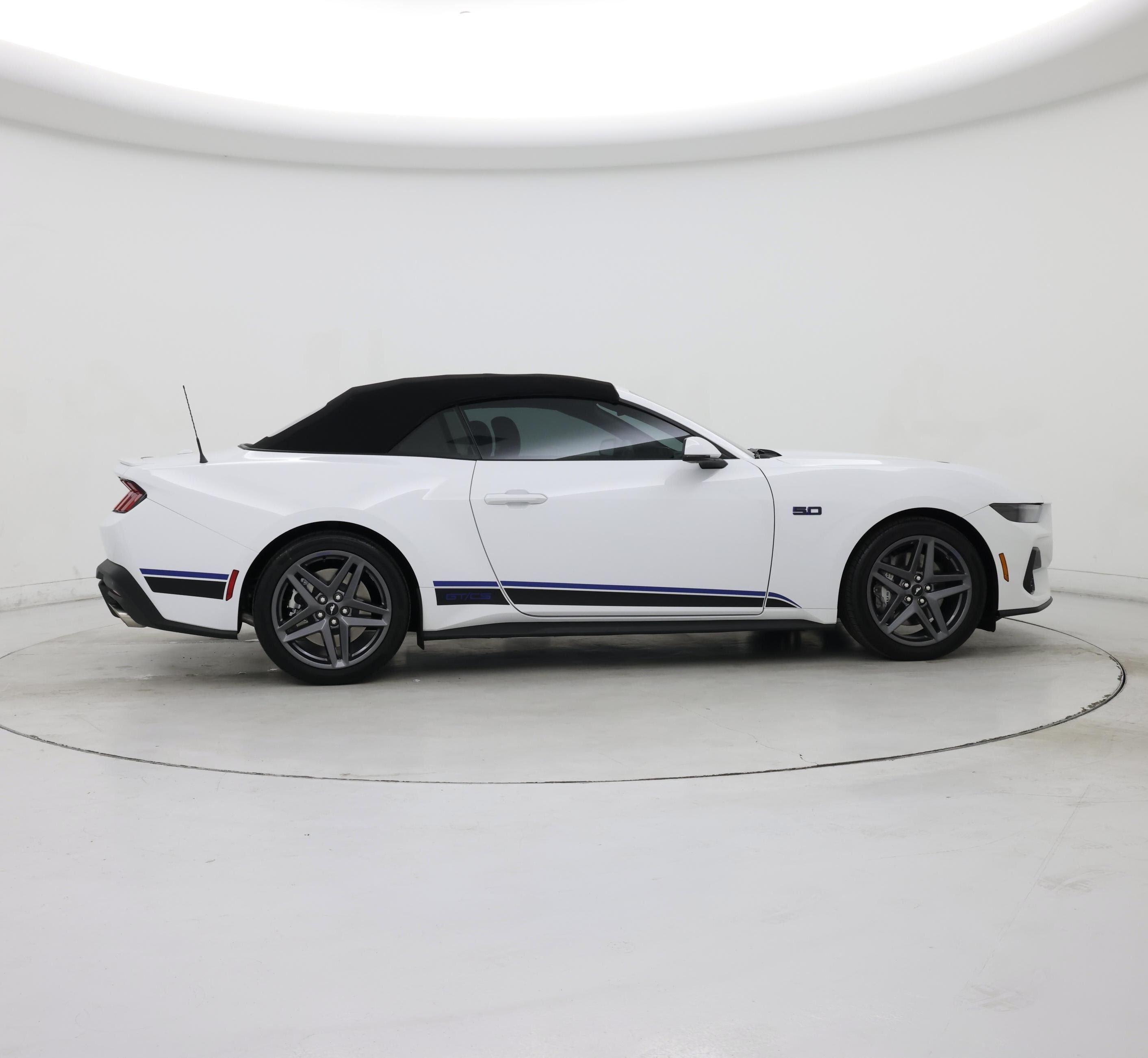 Thumbnail: 2025 Ford Mustang - 7