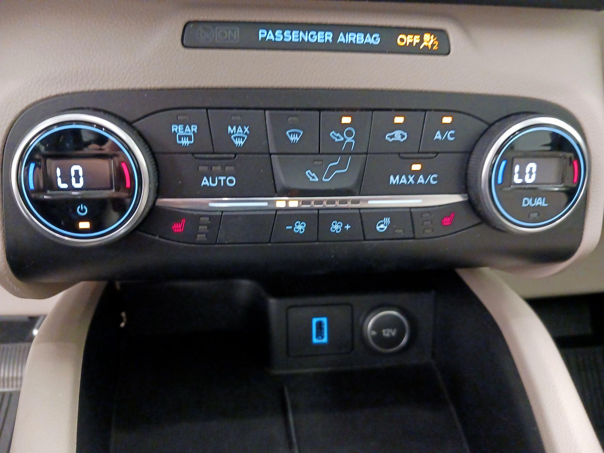 Thumbnail: 2020 Ford Escape - 17