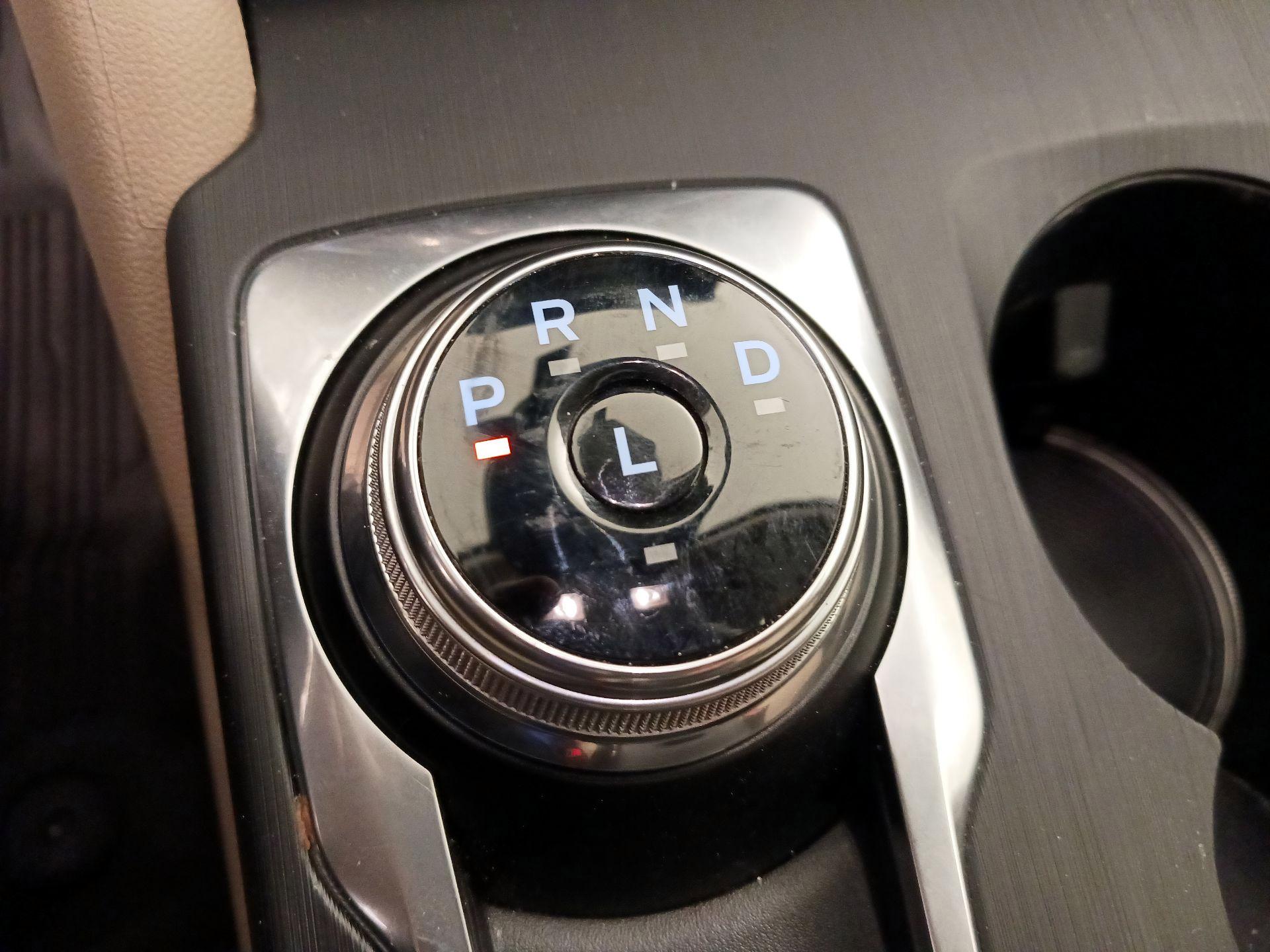 Thumbnail: 2020 Ford Escape - 18