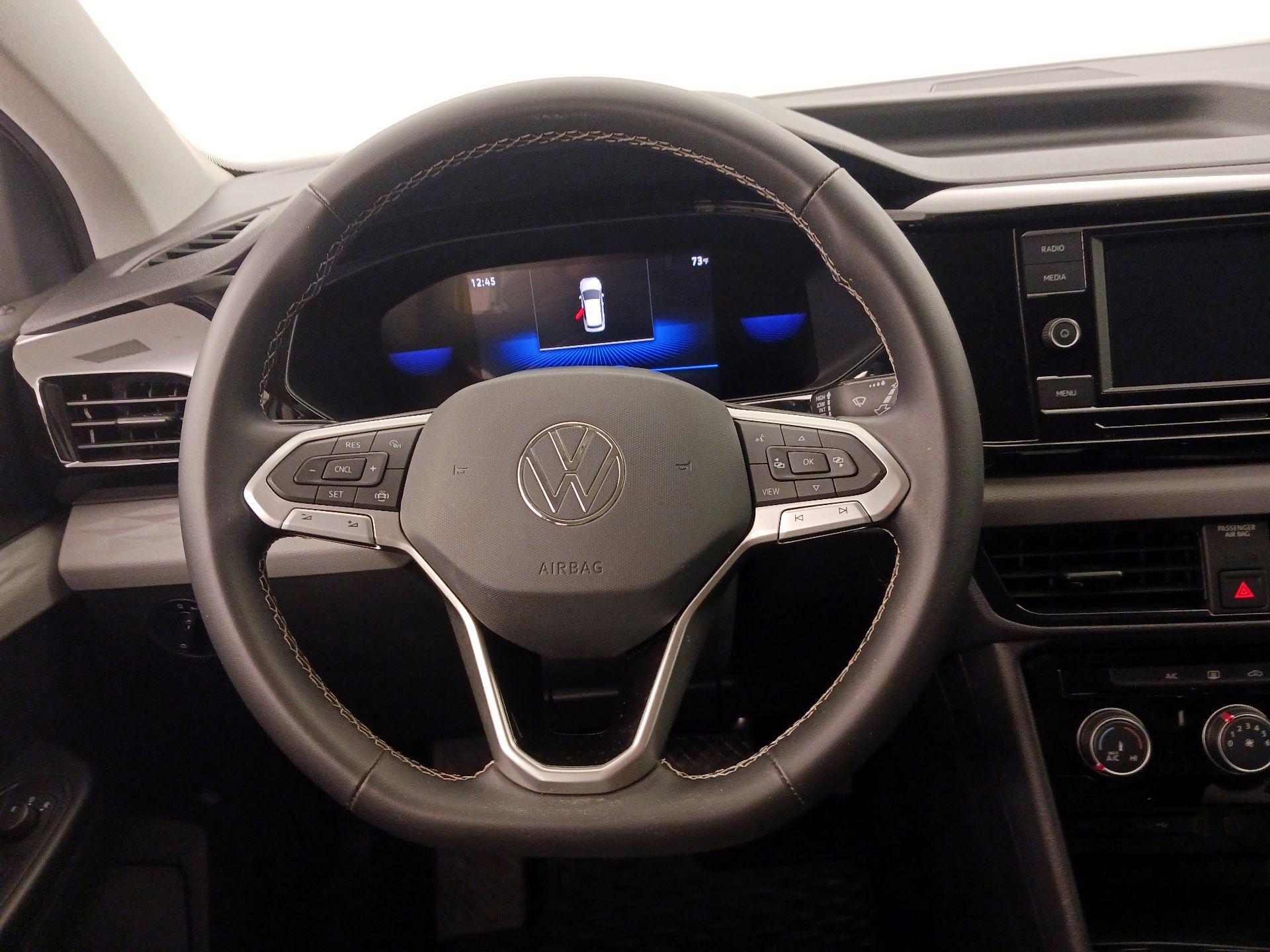 Thumbnail: 2023 Volkswagen Taos - 10