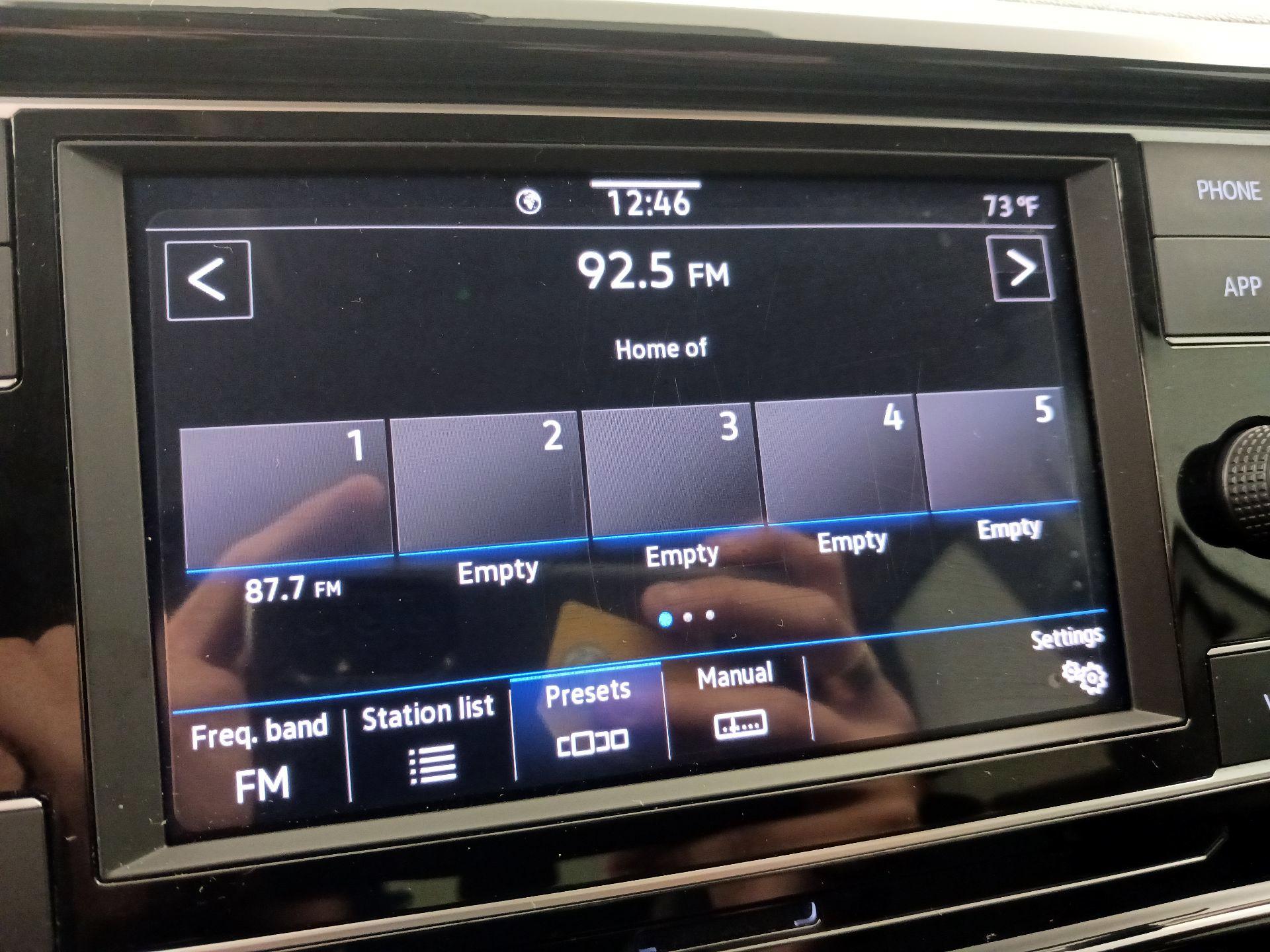 Thumbnail: 2023 Volkswagen Taos - 15