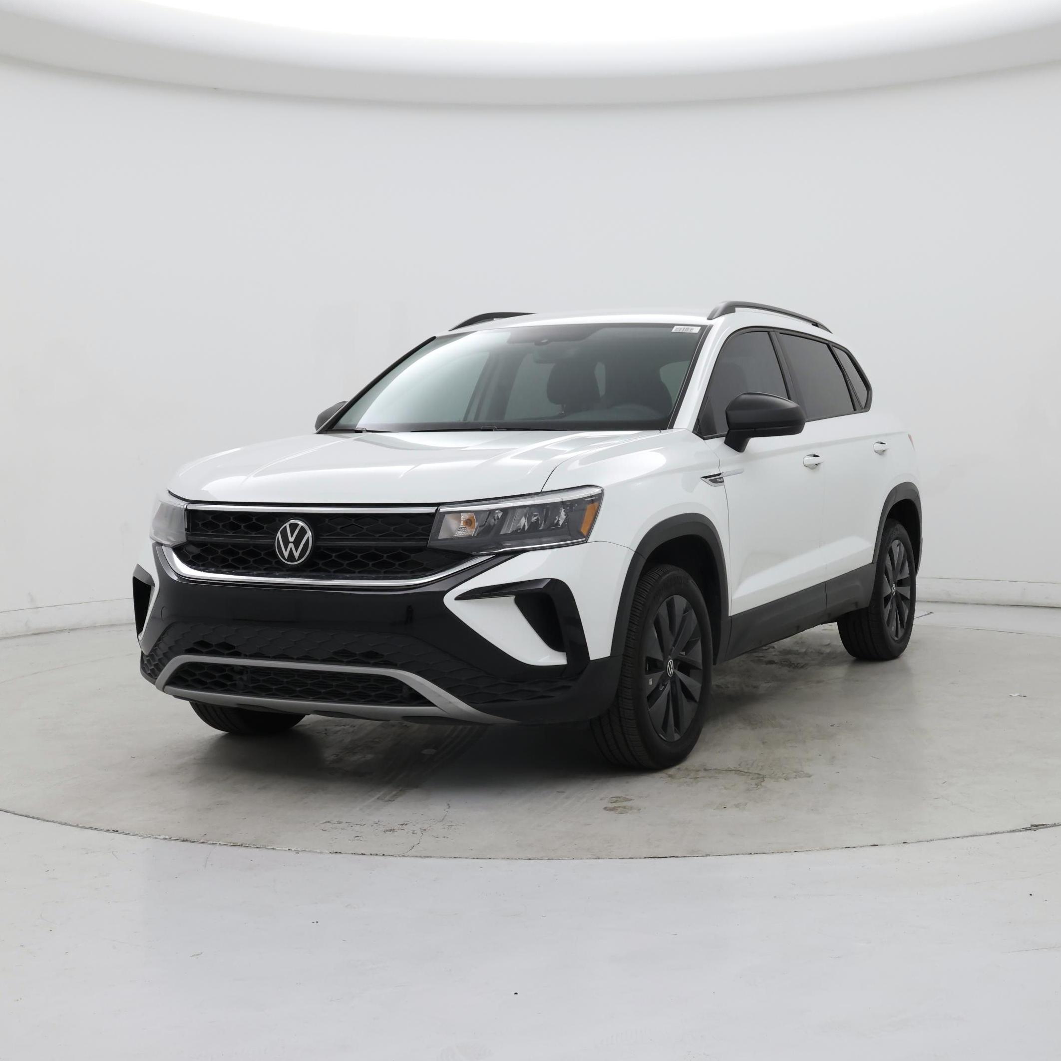 Thumbnail: 2023 Volkswagen Taos - 4