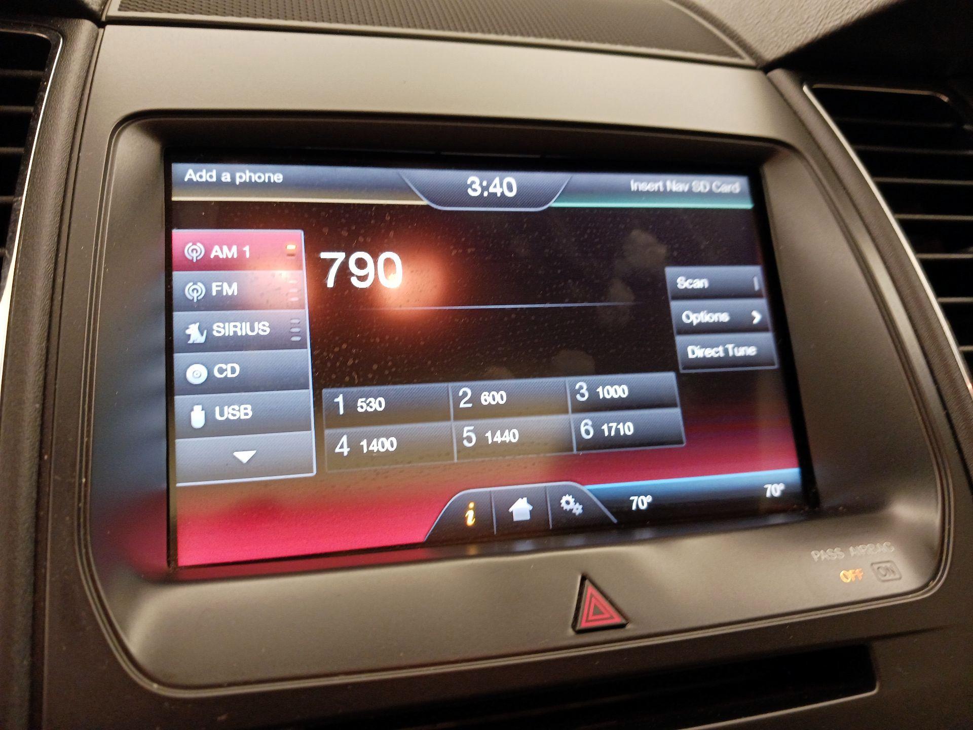 Thumbnail: 2015 Ford Taurus - 16