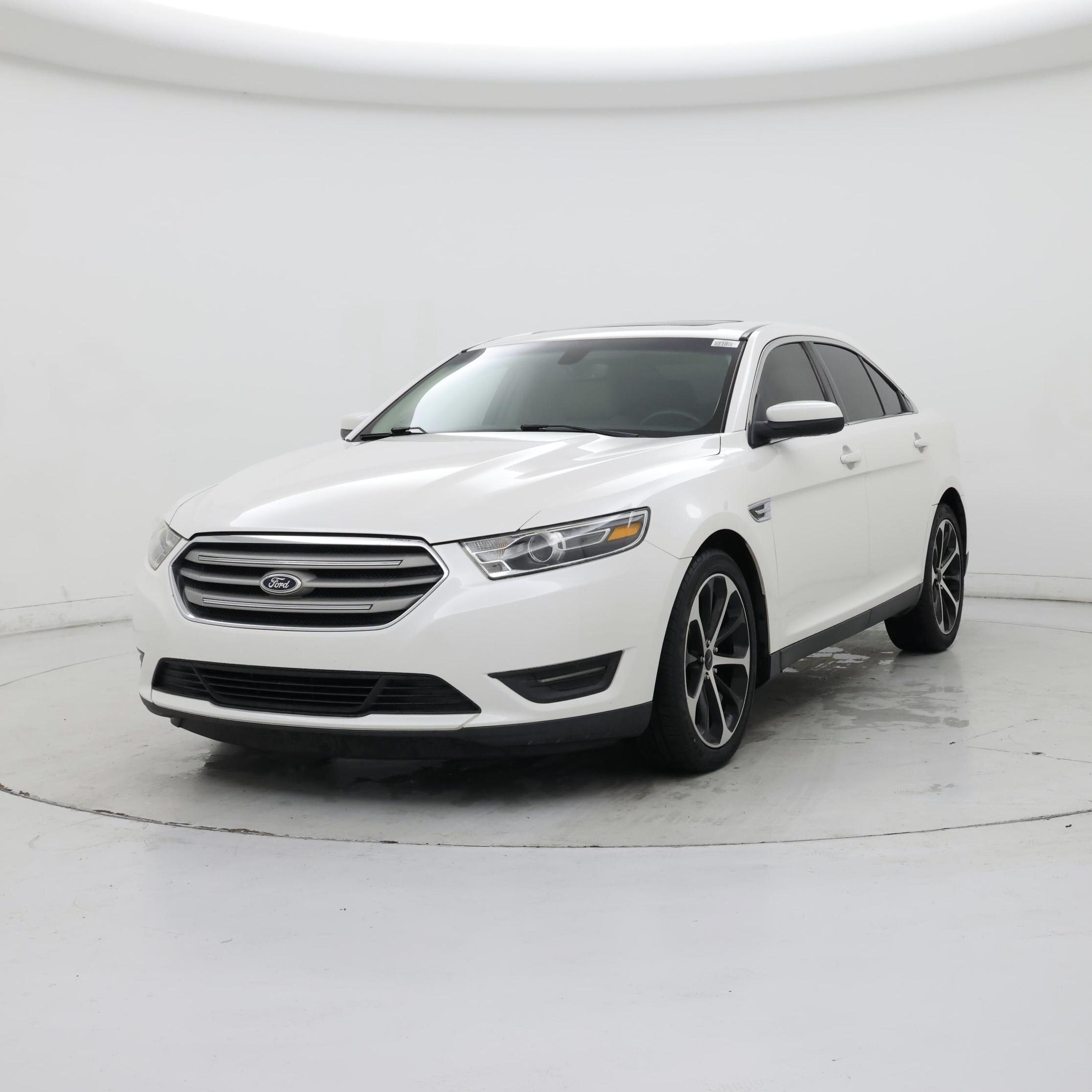 Thumbnail: 2015 Ford Taurus - 4