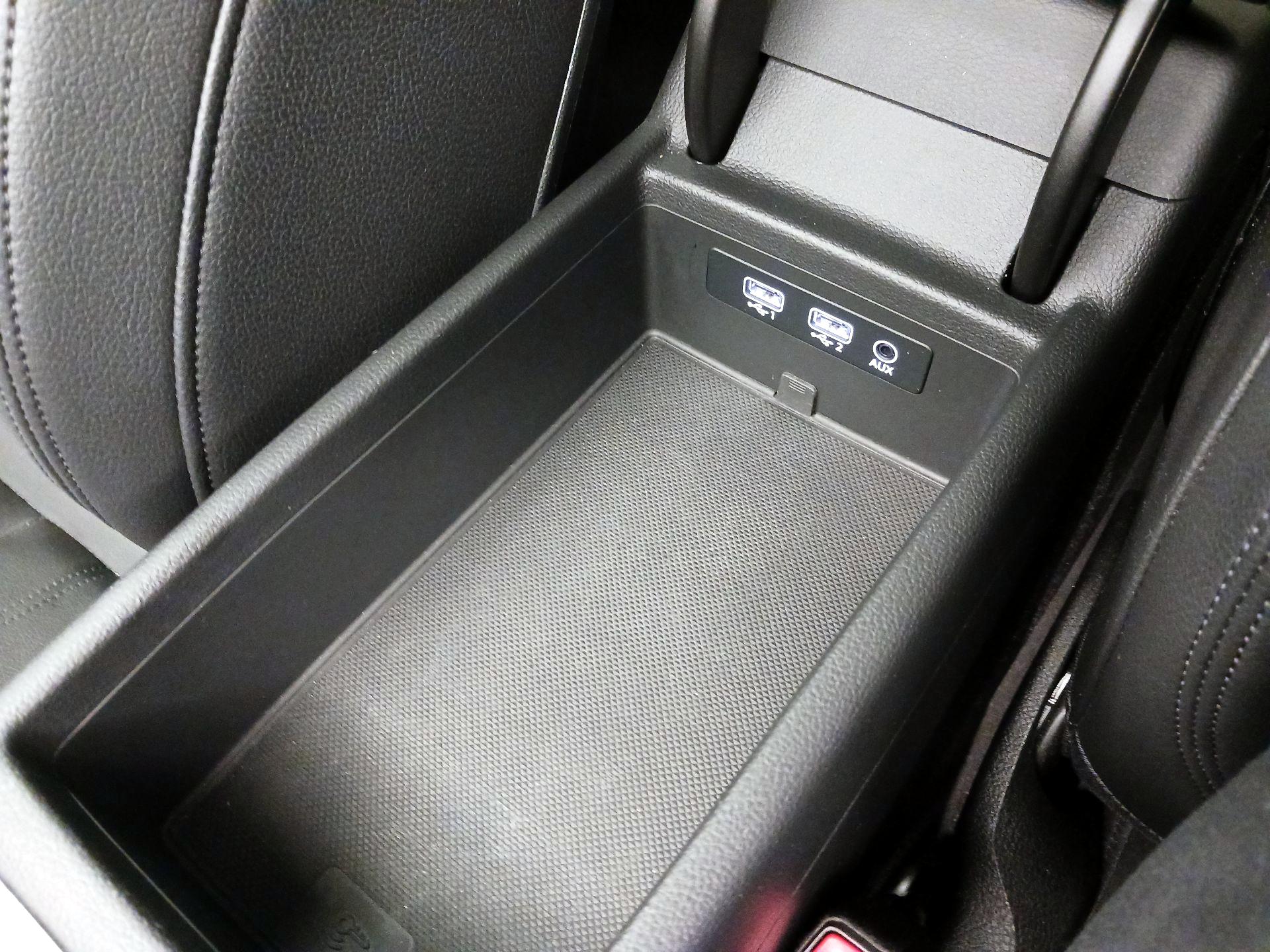 Thumbnail: 2017 Audi A4 - 18